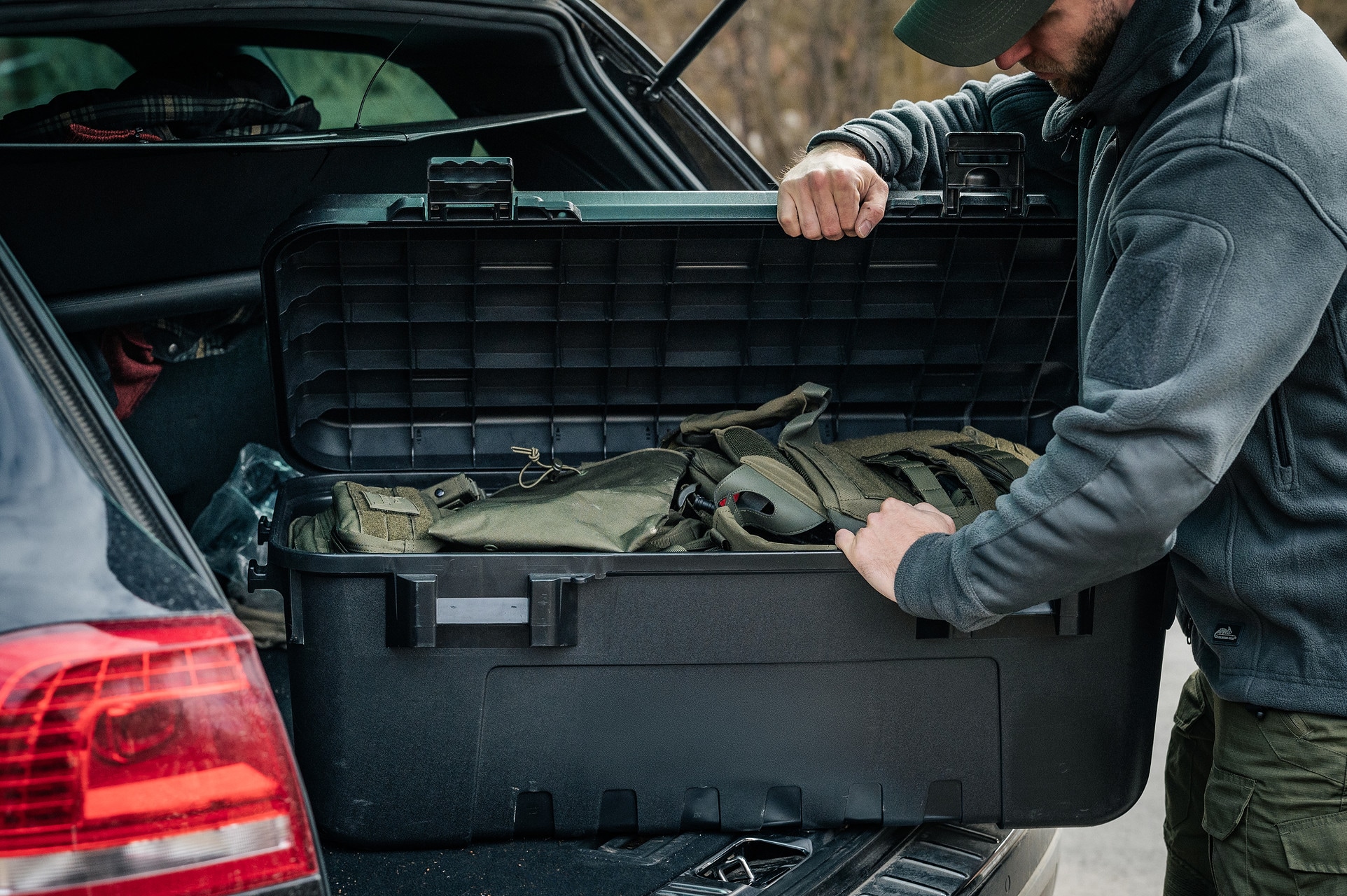 Ящик для транспортування Plano Sportsman's Trunk Large 102 л - Black