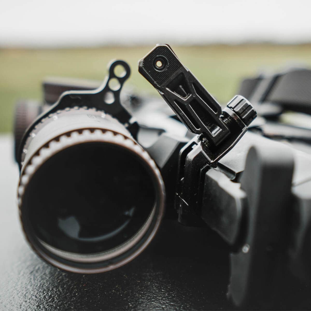 Przeziernik składany Magpul MBUS Pro Offset Sight – Rear