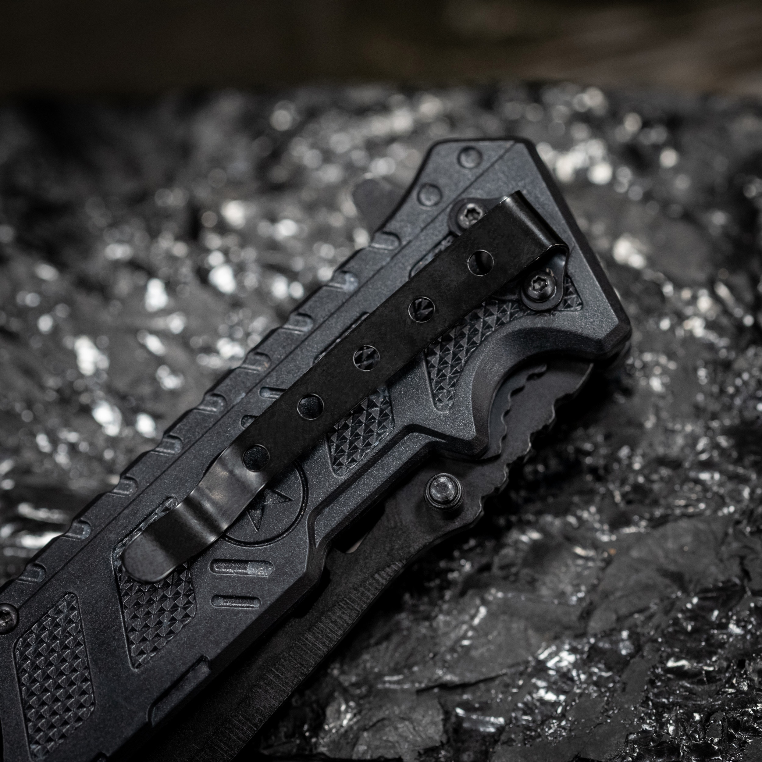 Nóż składany ratowniczy Mil-Tec Star Black