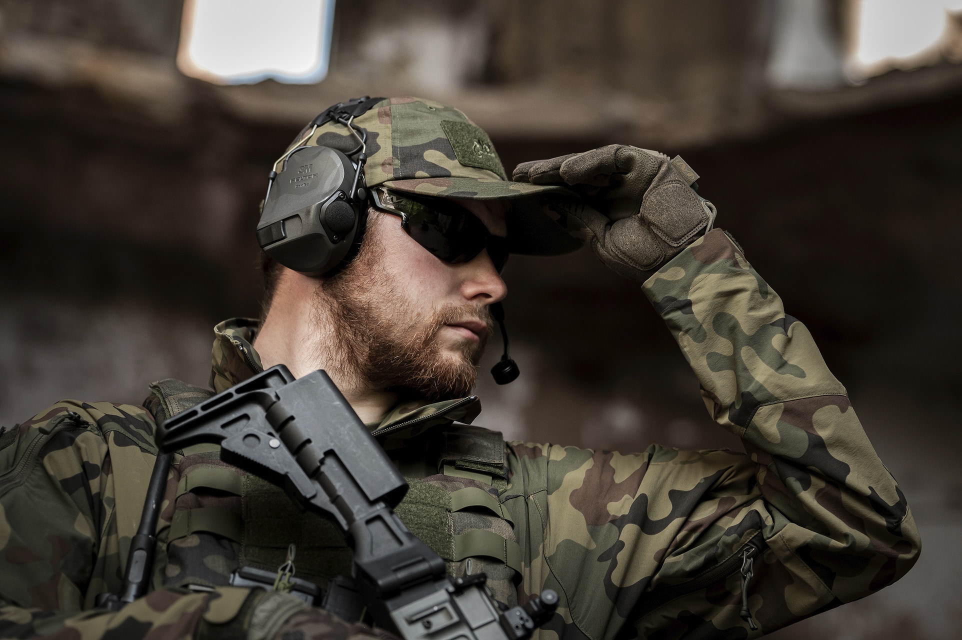 Ochronniki słuchu aktywne 3M Peltor ComTac VIII z mikrofonem - Grey