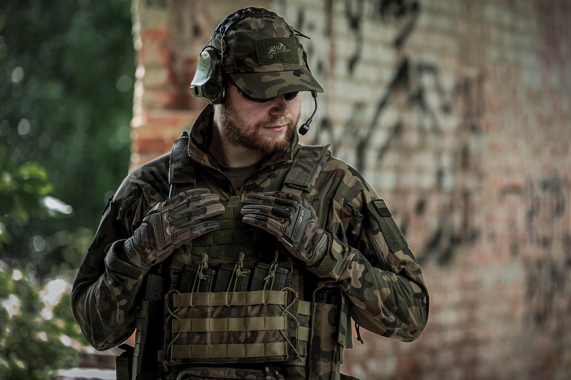 Ochronniki słuchu aktywne 3M Peltor ComTac VIII z mikrofonem - Grey