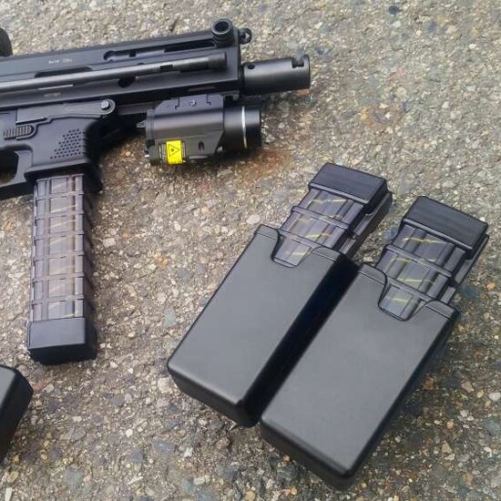 Podwójna ładownica obrotowa ESP z montażem UBC-01 Clip na magazynki do Scorpion Evo/GP Stribog - Black