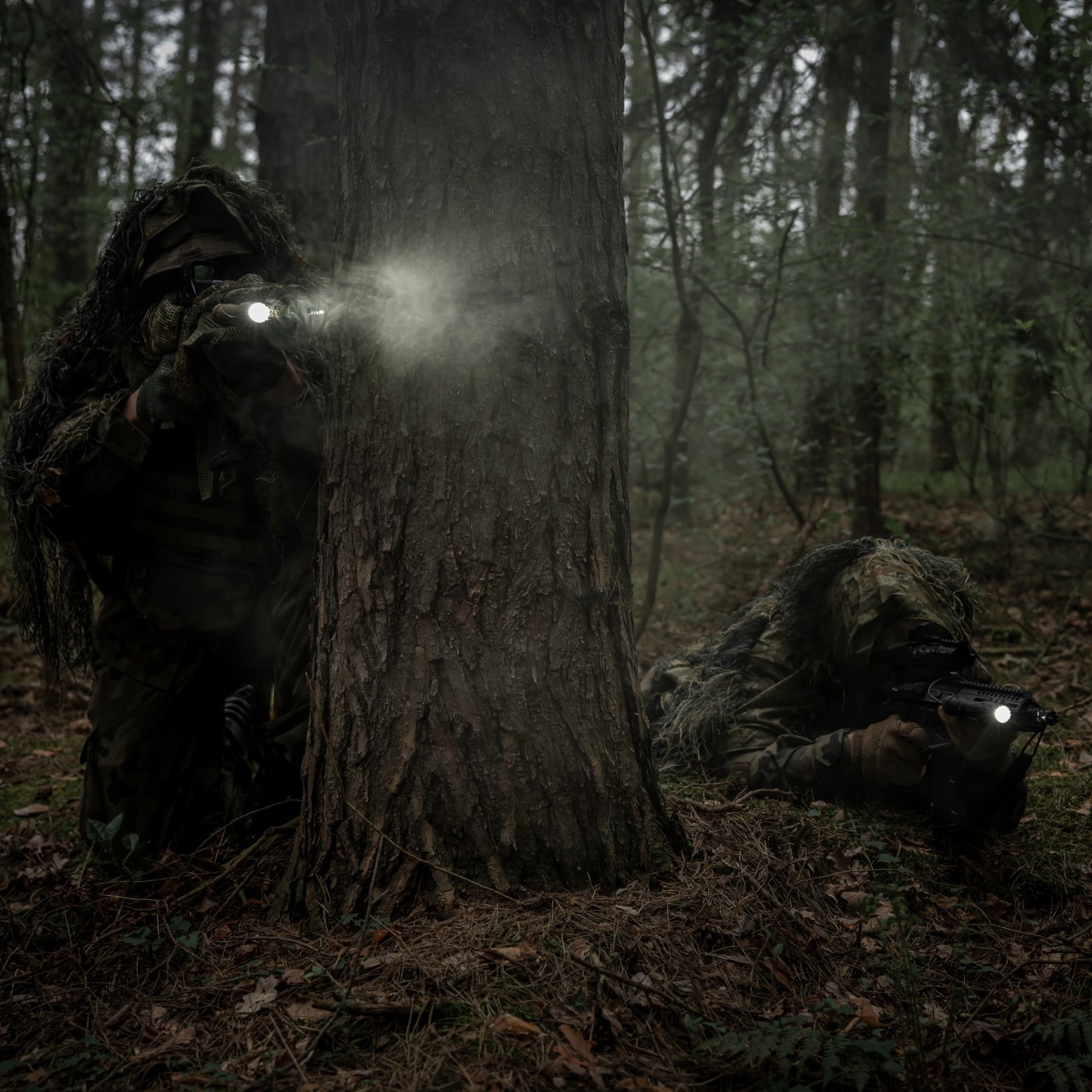 Ліхтарик для зброї Olight Odin S Matte Black з кріпленням - 1500 люменів