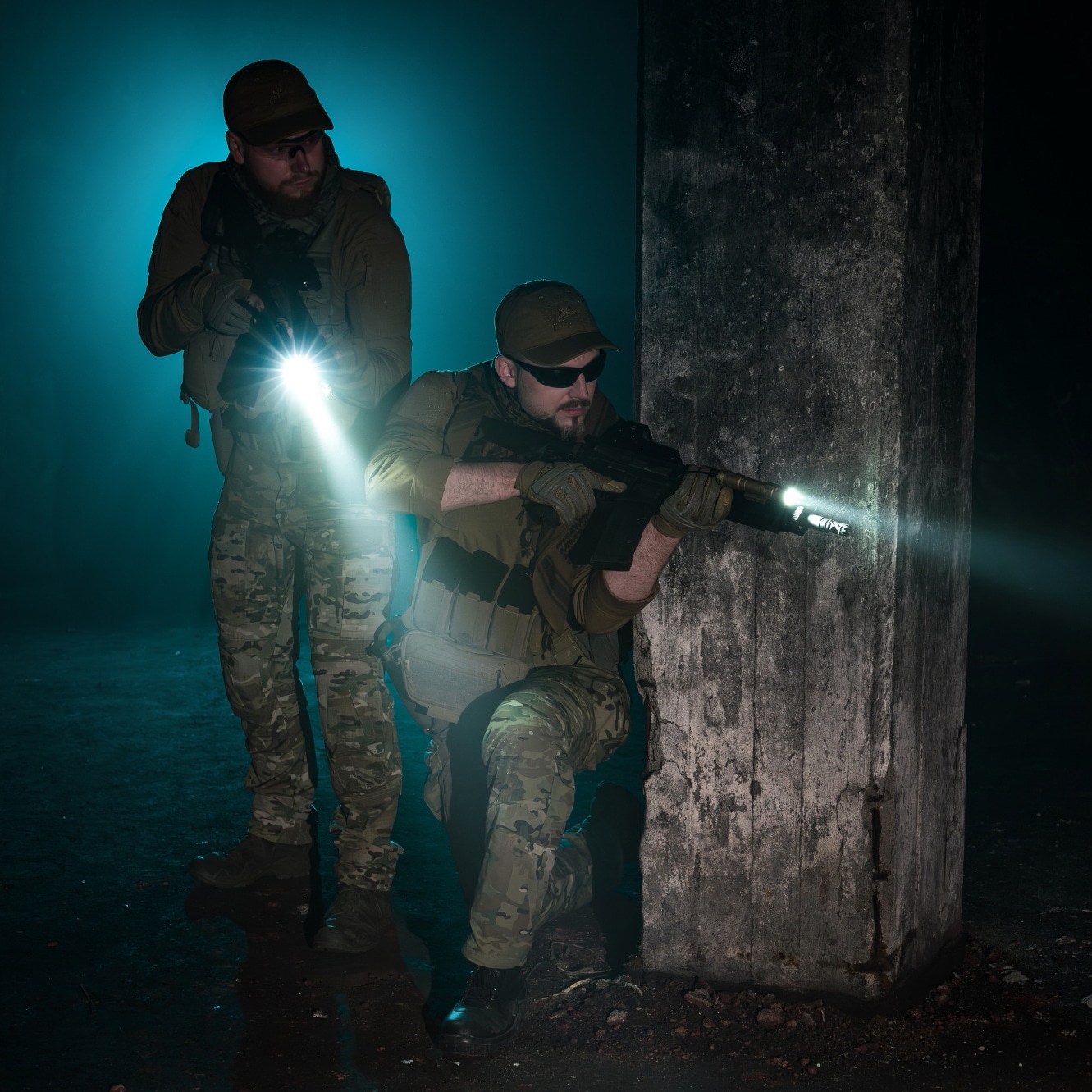 Ліхтарик для зброї Olight Odin S Matte Black з кріпленням - 1500 люменів