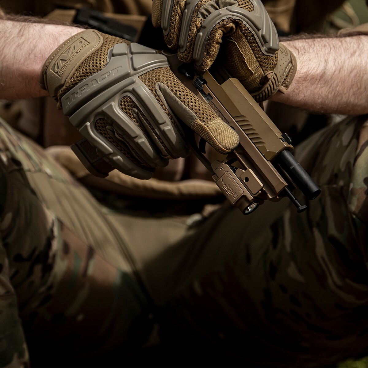 Ліхтарик на зброю Olight PL Mini 3 Valkyrie - Desert Tan - 600 люменів