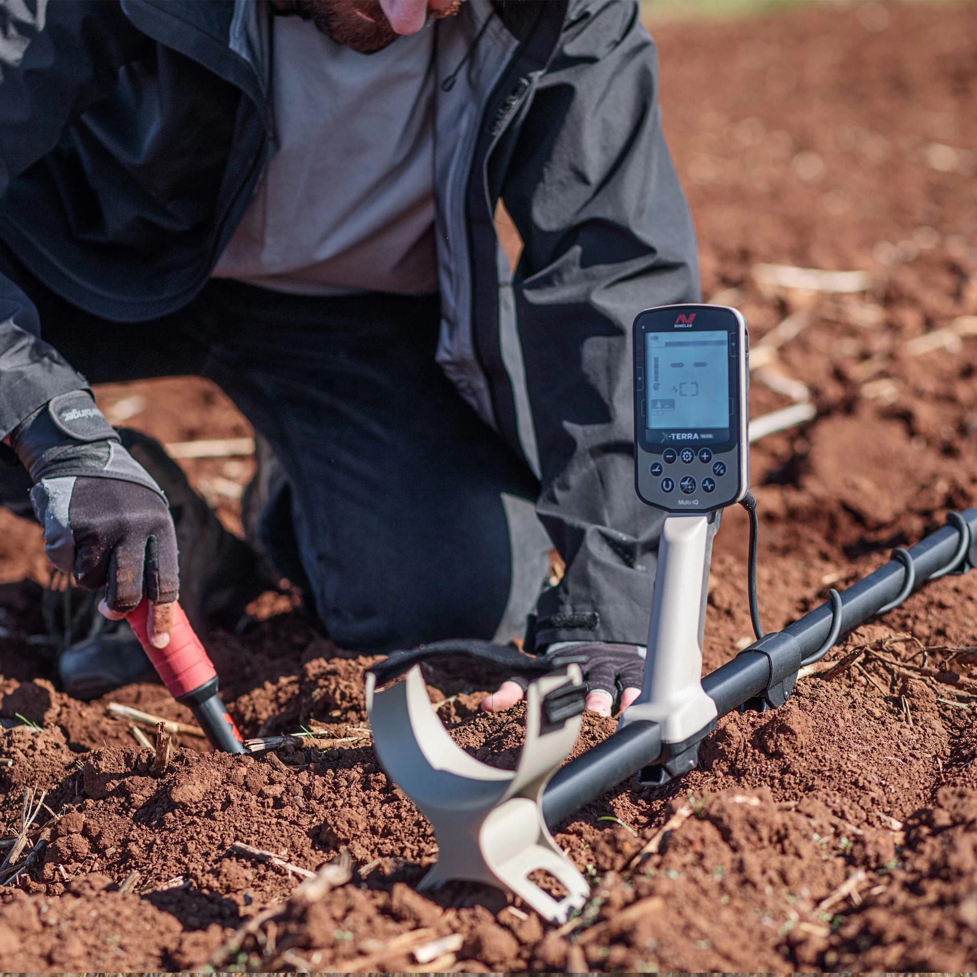 Металошукач Minelab X-Terra Elite + навушники ML85