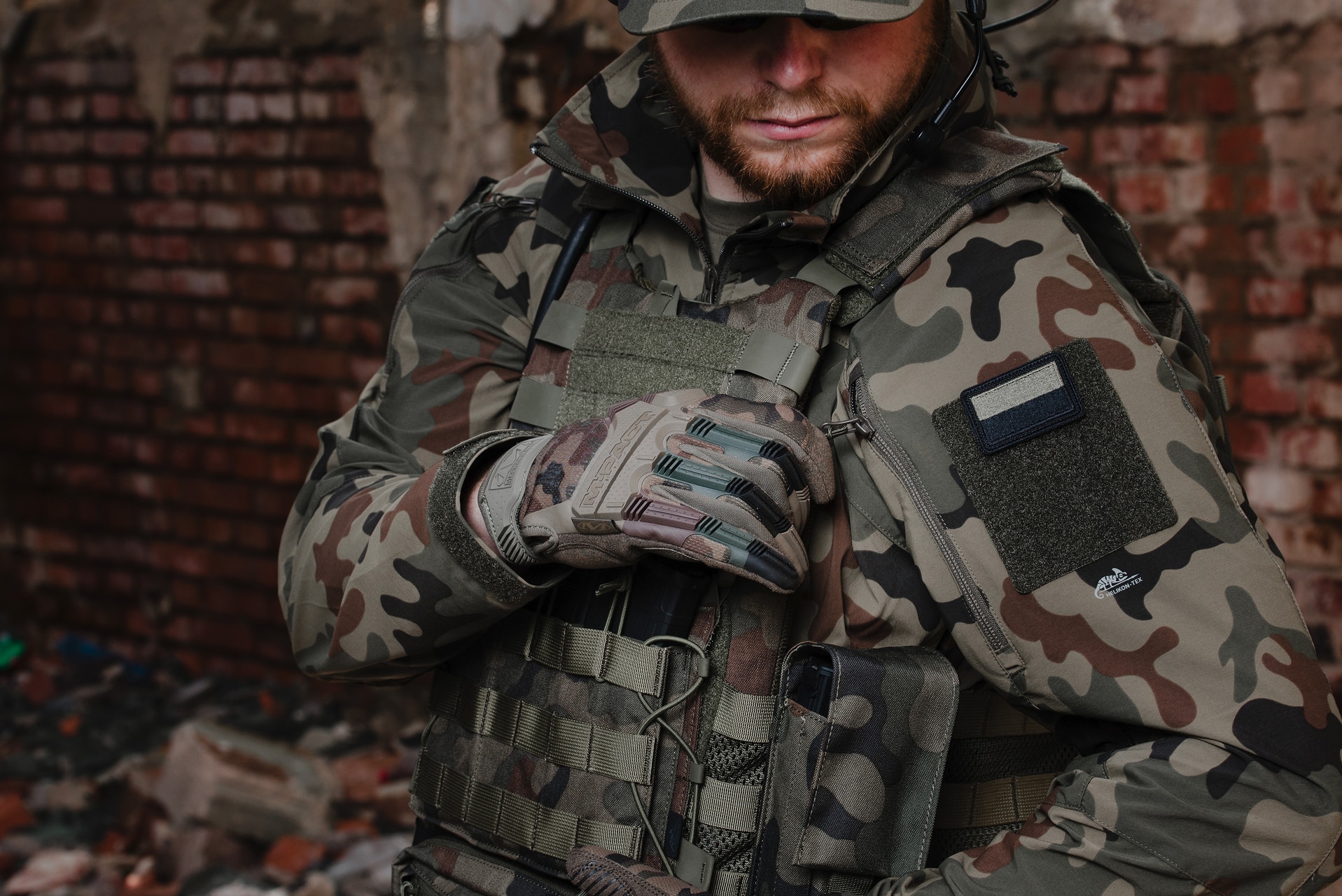 Naszywka Flaga Polski 56 x 38 mm - Gaszona