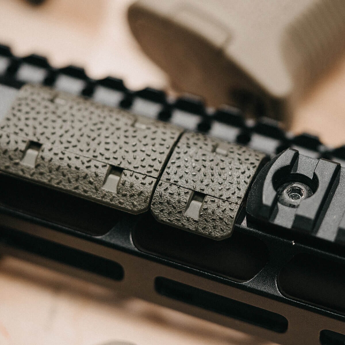 Zestaw osłon szyny Magpul M-LOK Rail Covers Type 2 Half Slot - OD Green