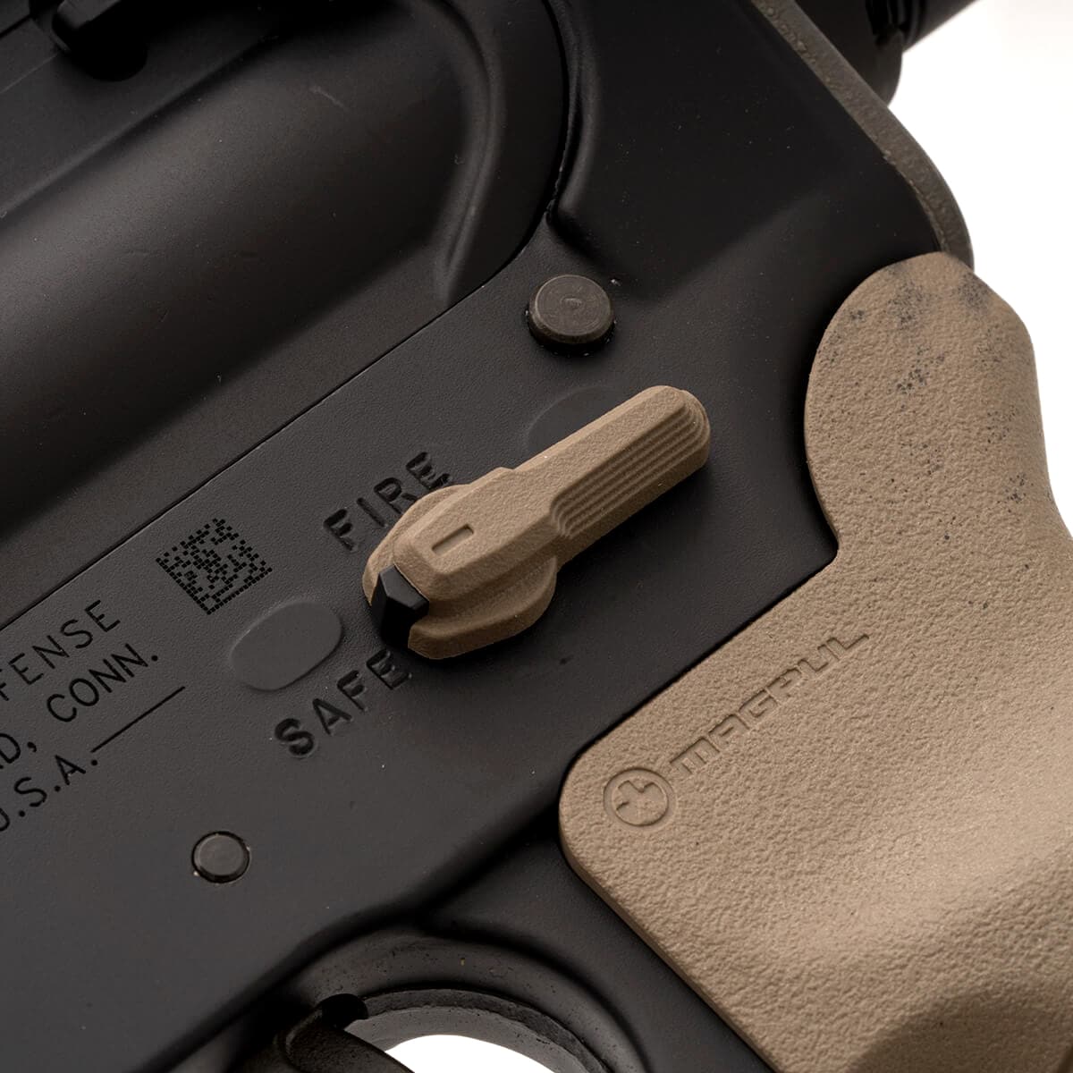 Selektor ognia Magpul ESK do AR - Flat Dark Earth