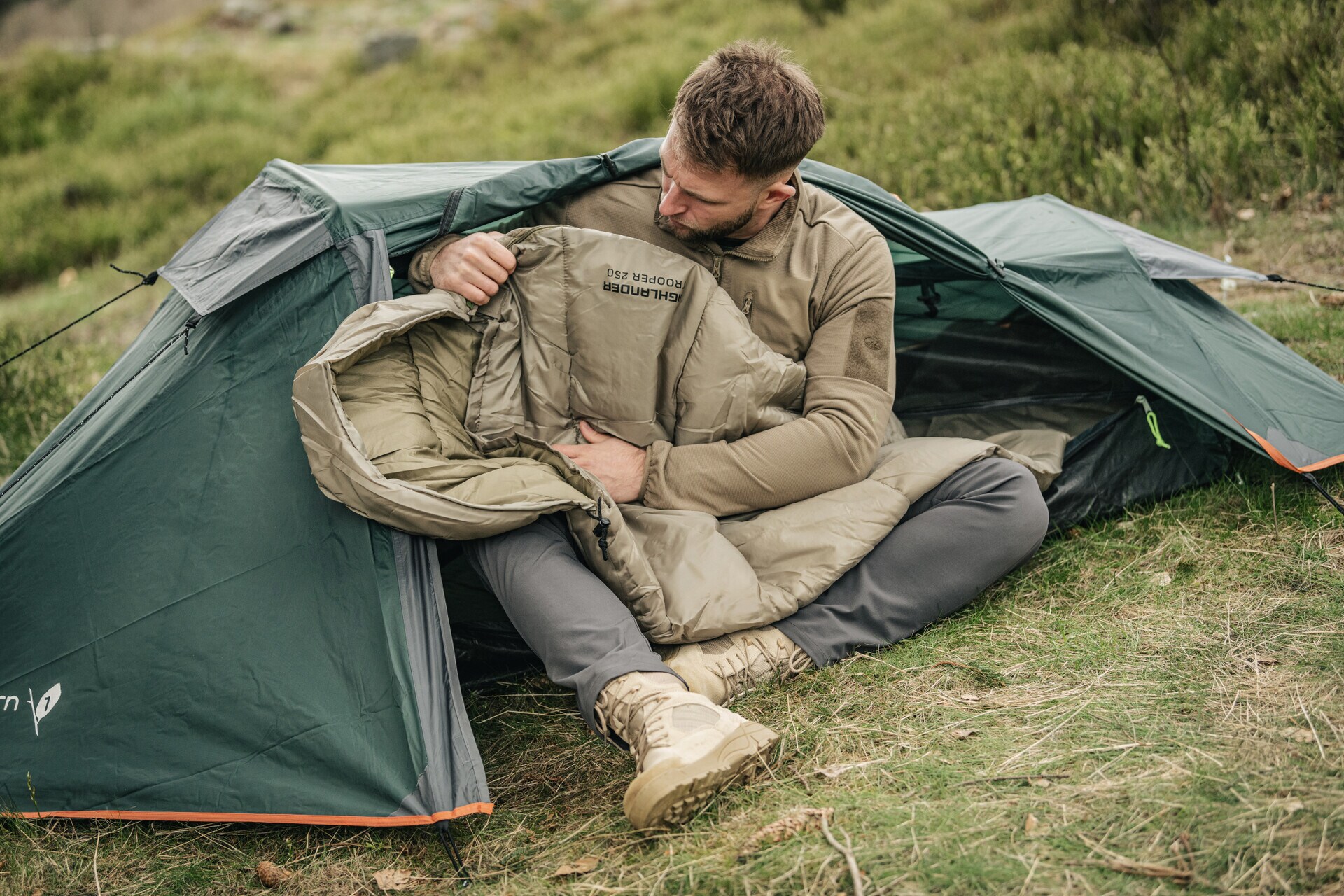 Śpiwór Highlander Forces Trooper 250 Ranger Green - lewy