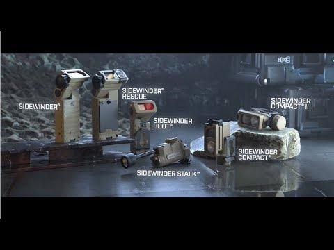 Latarka na hełm Streamlight Sidewinder Stalk Helmet Arc Rail Mount Coyote - 76 lumenów