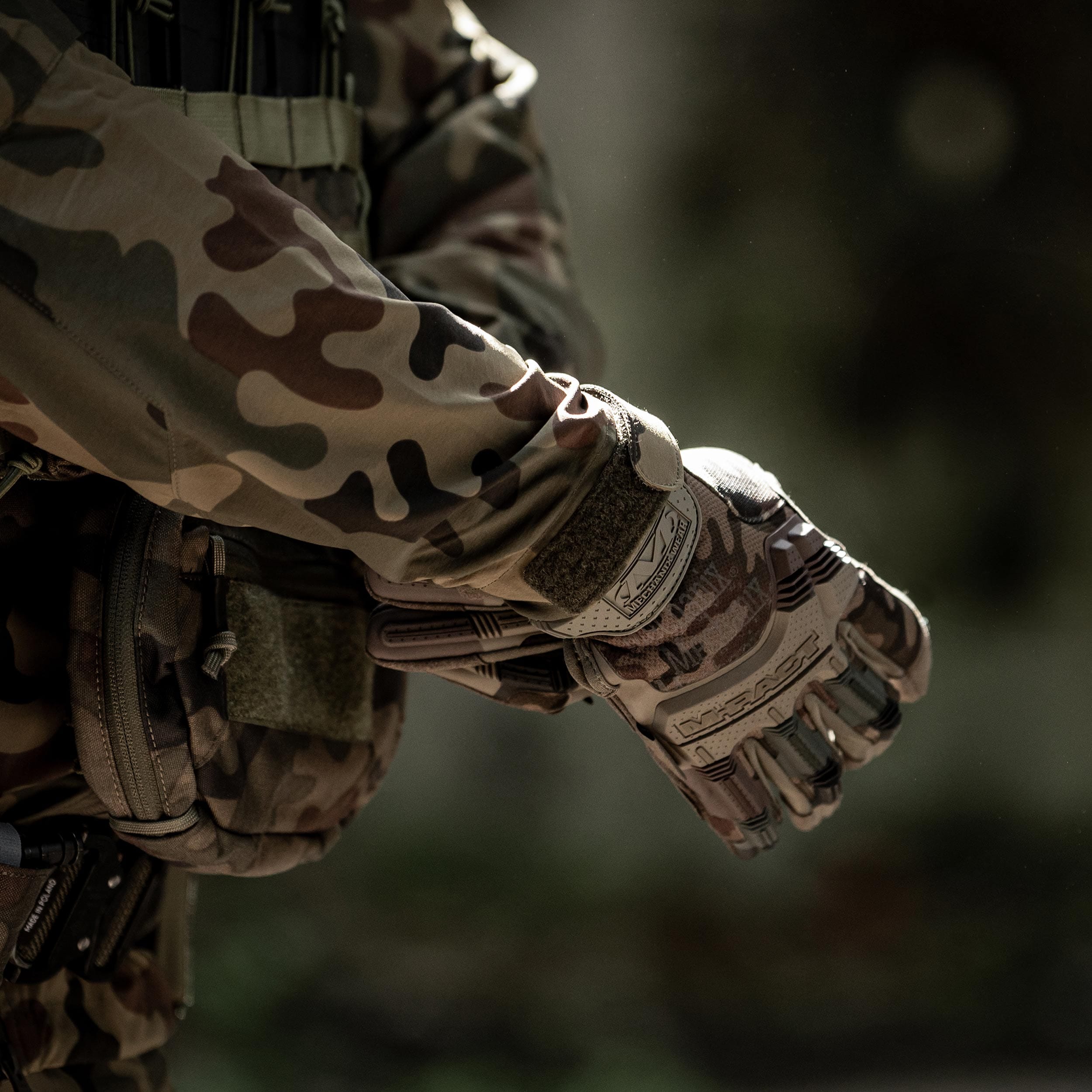 Rękawice taktyczne Mechanix Wear M-Pact - wz.93 Pantera PL Woodland