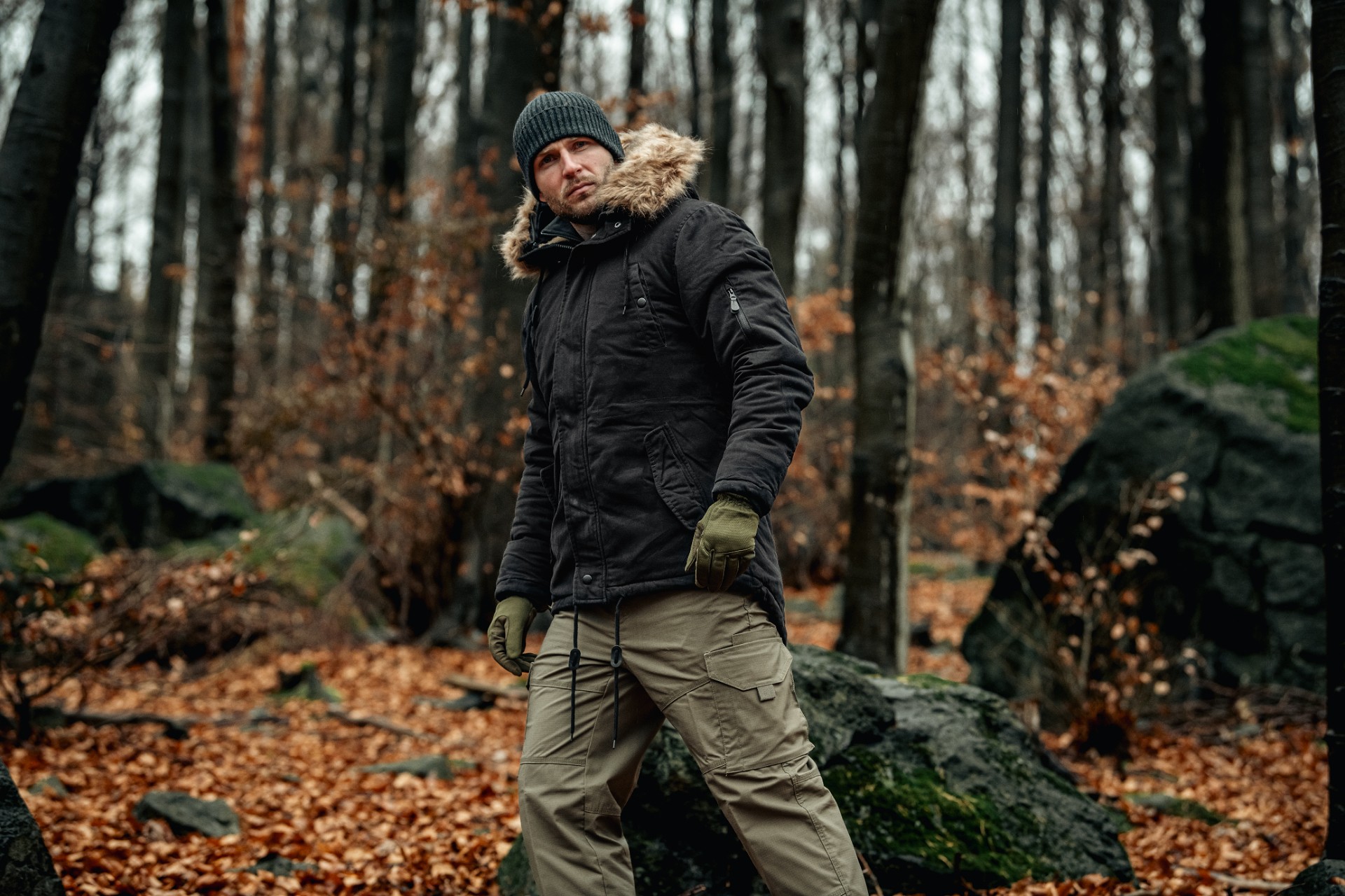 Kurtka Military Wear Fish Tail Parka - Black