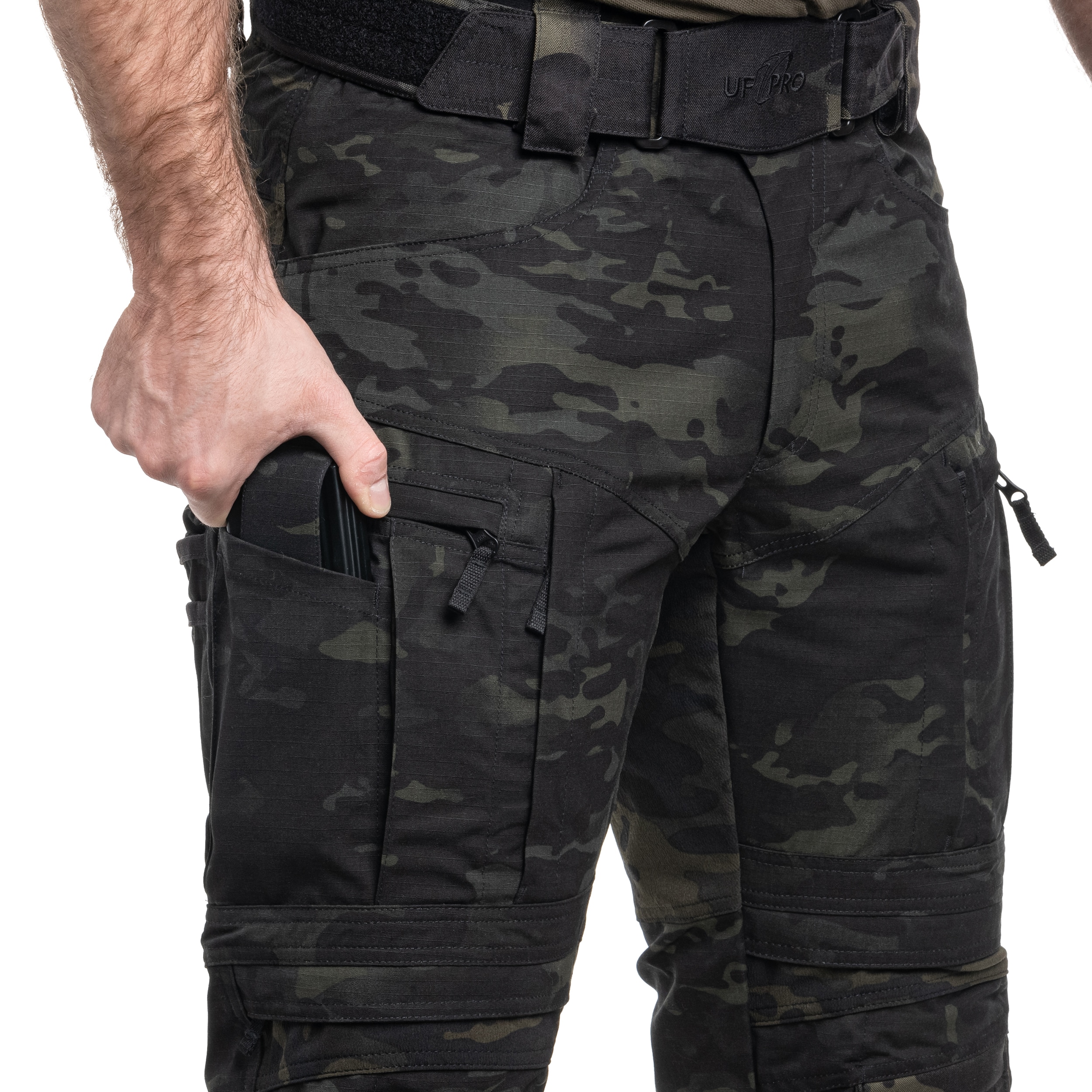 Spodnie UF PRO Striker XT Gen.3 Combat - MultiCam Black