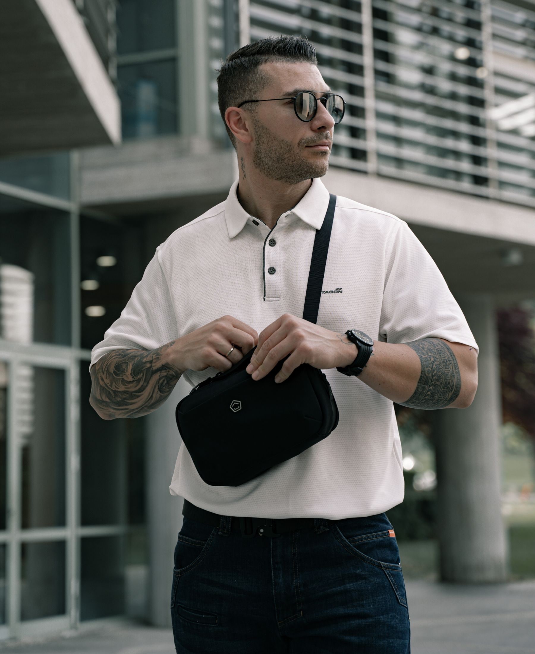 Torba na ramię Pentagon Consul Horizontal Sling Pouch - Black