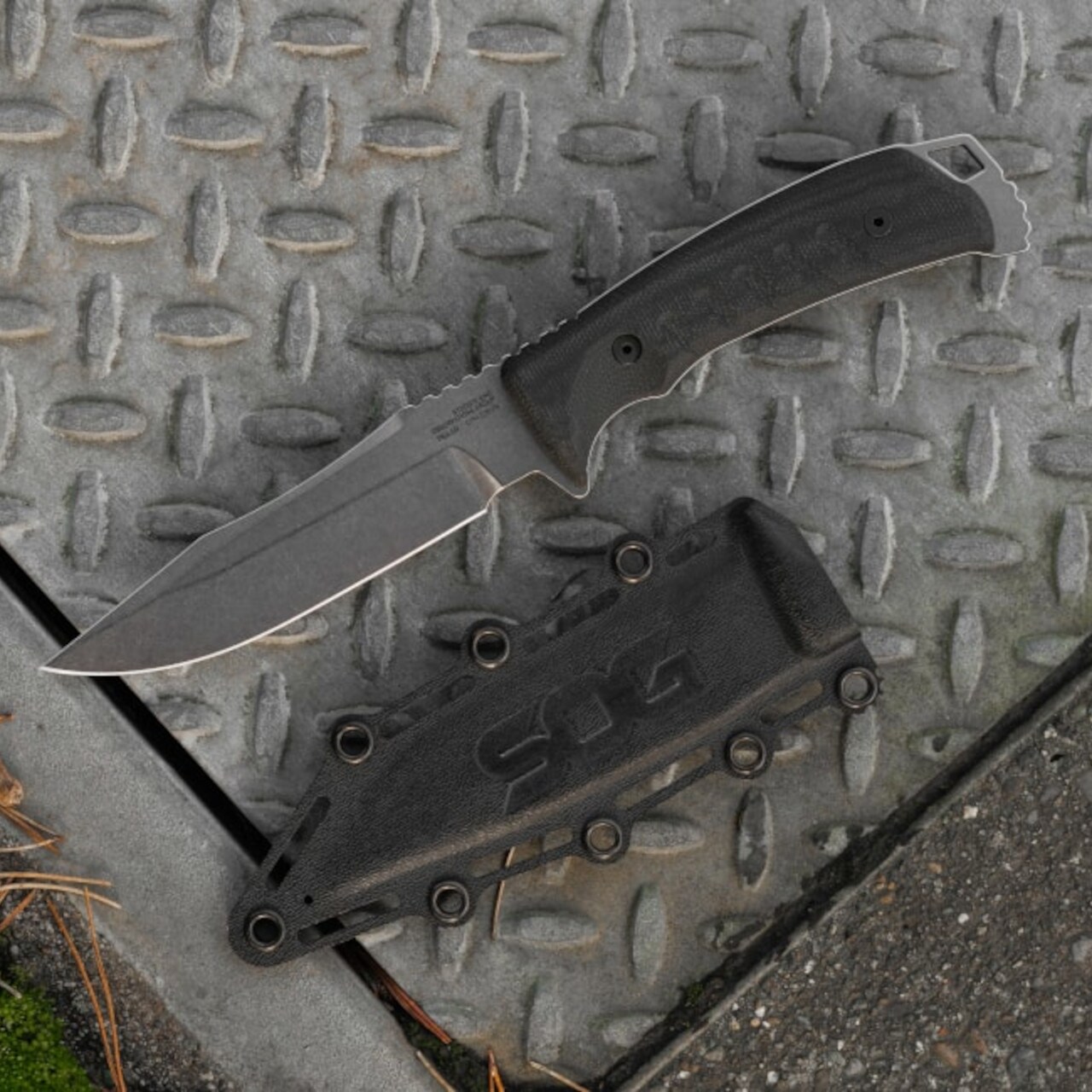 Nóż SOG Pillar - Stonewash