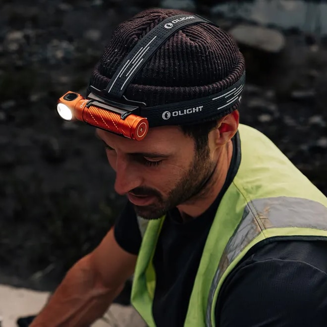 Latarka czołowa i kątowa Olight Perun 3 Orange z opaską - 3000 lumenów