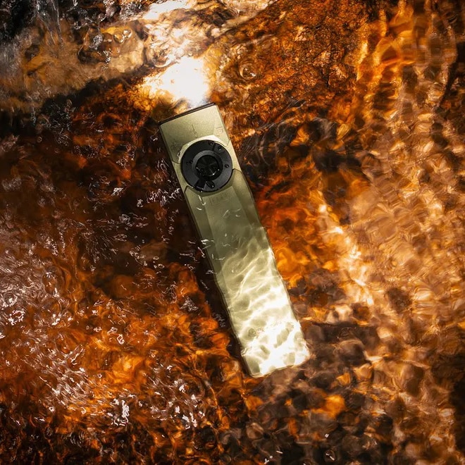 Latarka ze wskaźnikiem laserowym Olight Arkfeld Ultra UV Cool White OD Green - 1400 lumenów