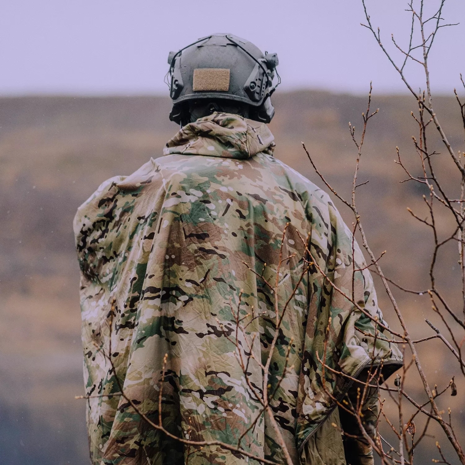 Пончо Helikon-Tex Swagman Roll Climashield Apex з функцією спального мішка - MultiCam
