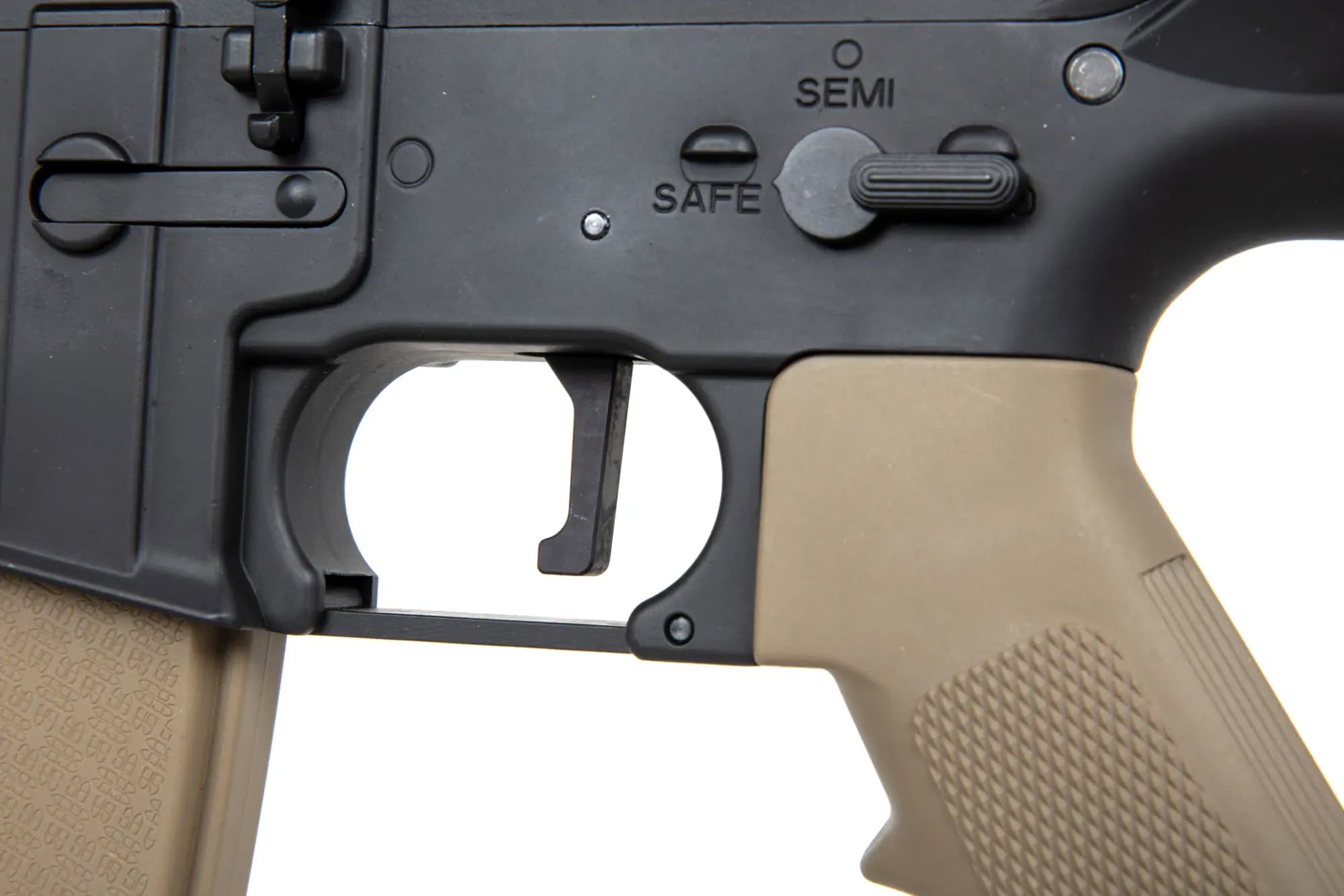 Karabinek szturmowy AEG Specna Arms SA-P19 PRIME Kestrel ETU Daniel Defense - Chaos Bronze