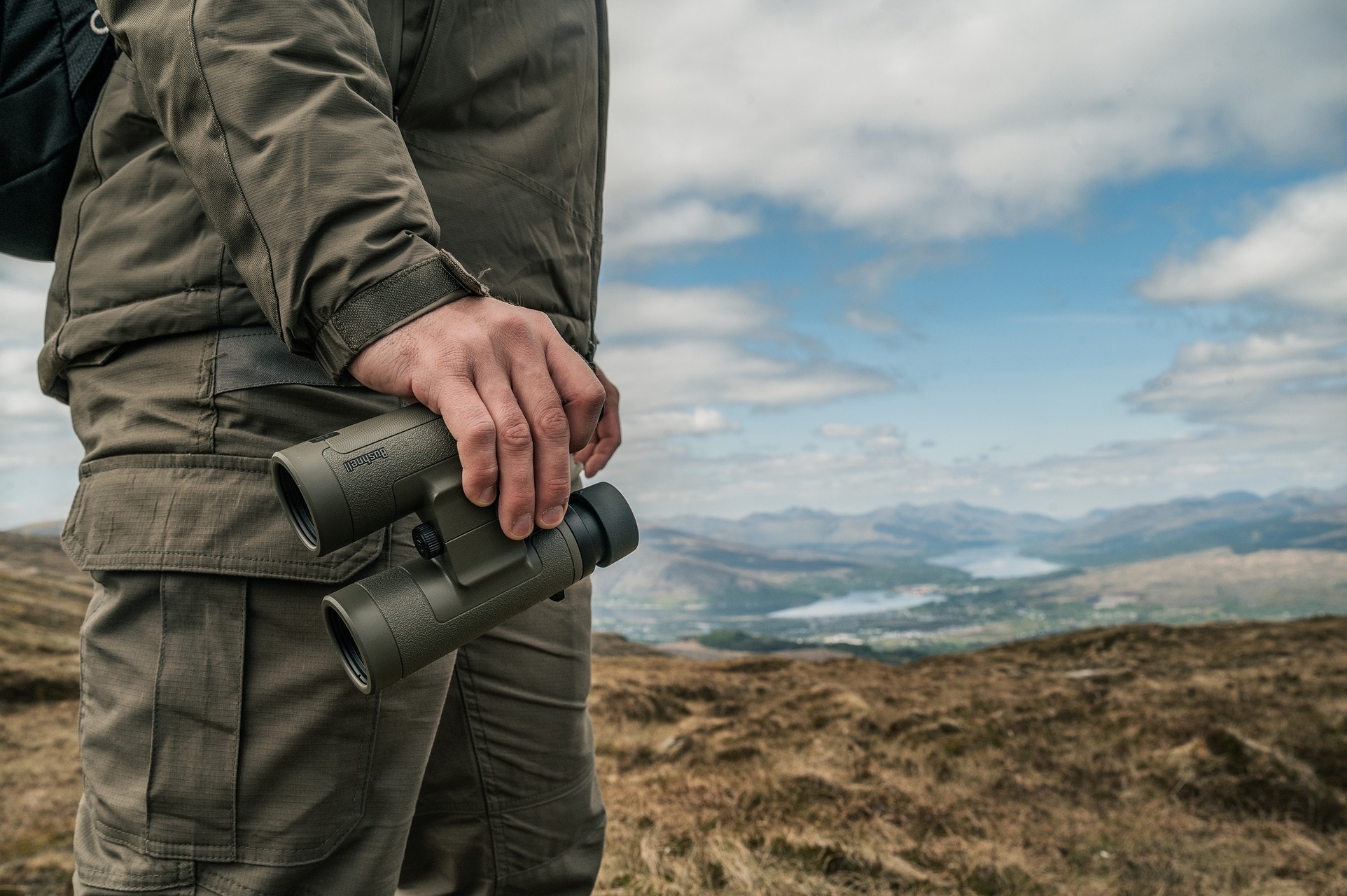 Бінокль Bushnell R3 8x42 - Ranger Green