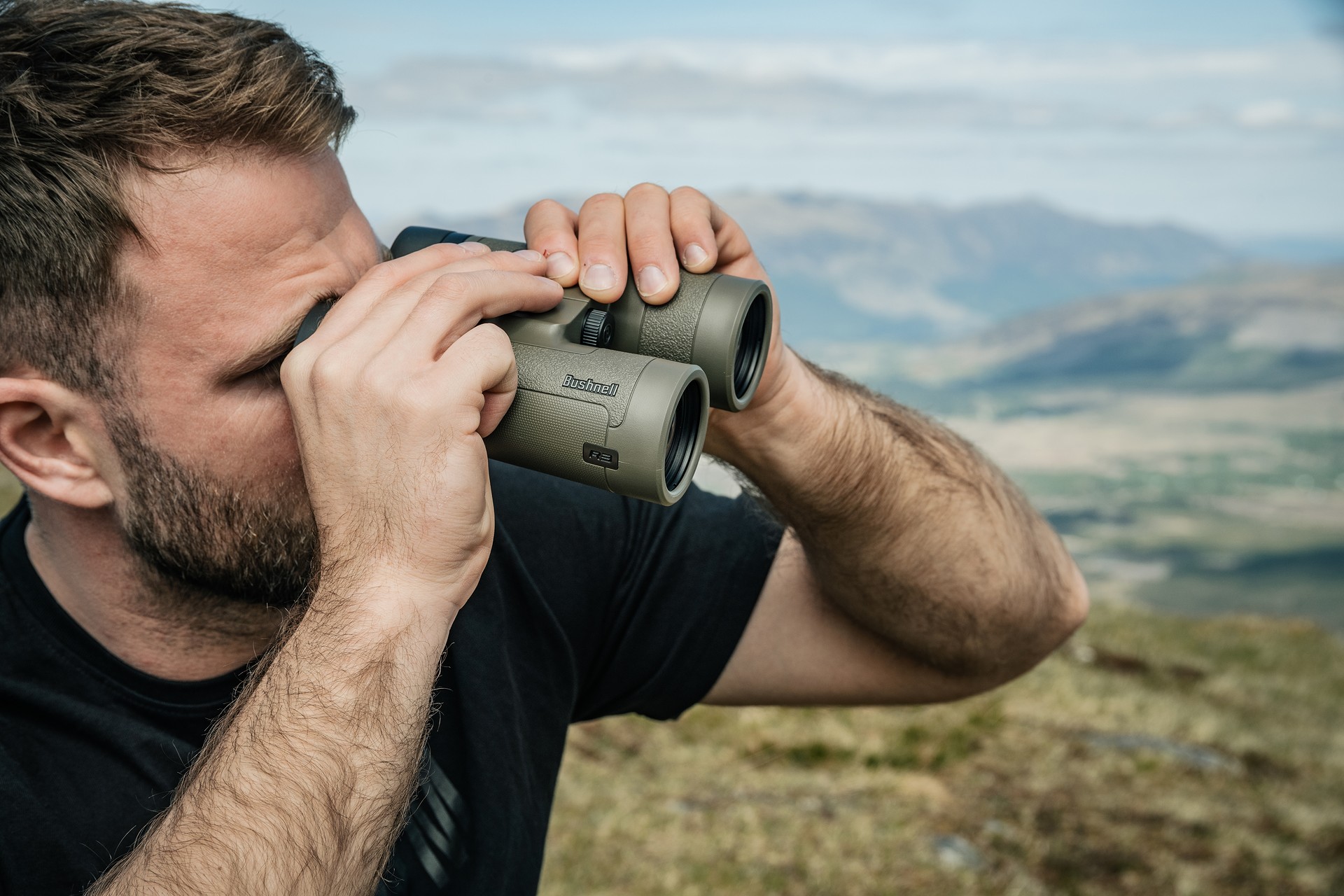 Бінокль Bushnell R3 8x42 - Ranger Green