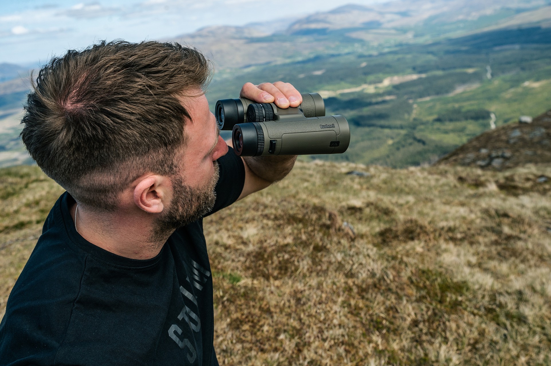 Бінокль Bushnell R3 8x42 - Ranger Green