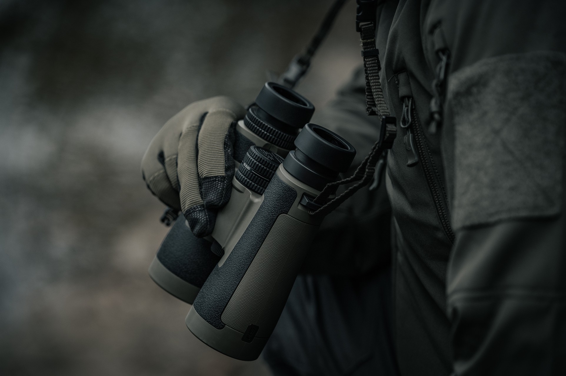 Lornetka Bushnell R5 12x50 - Ranger Green