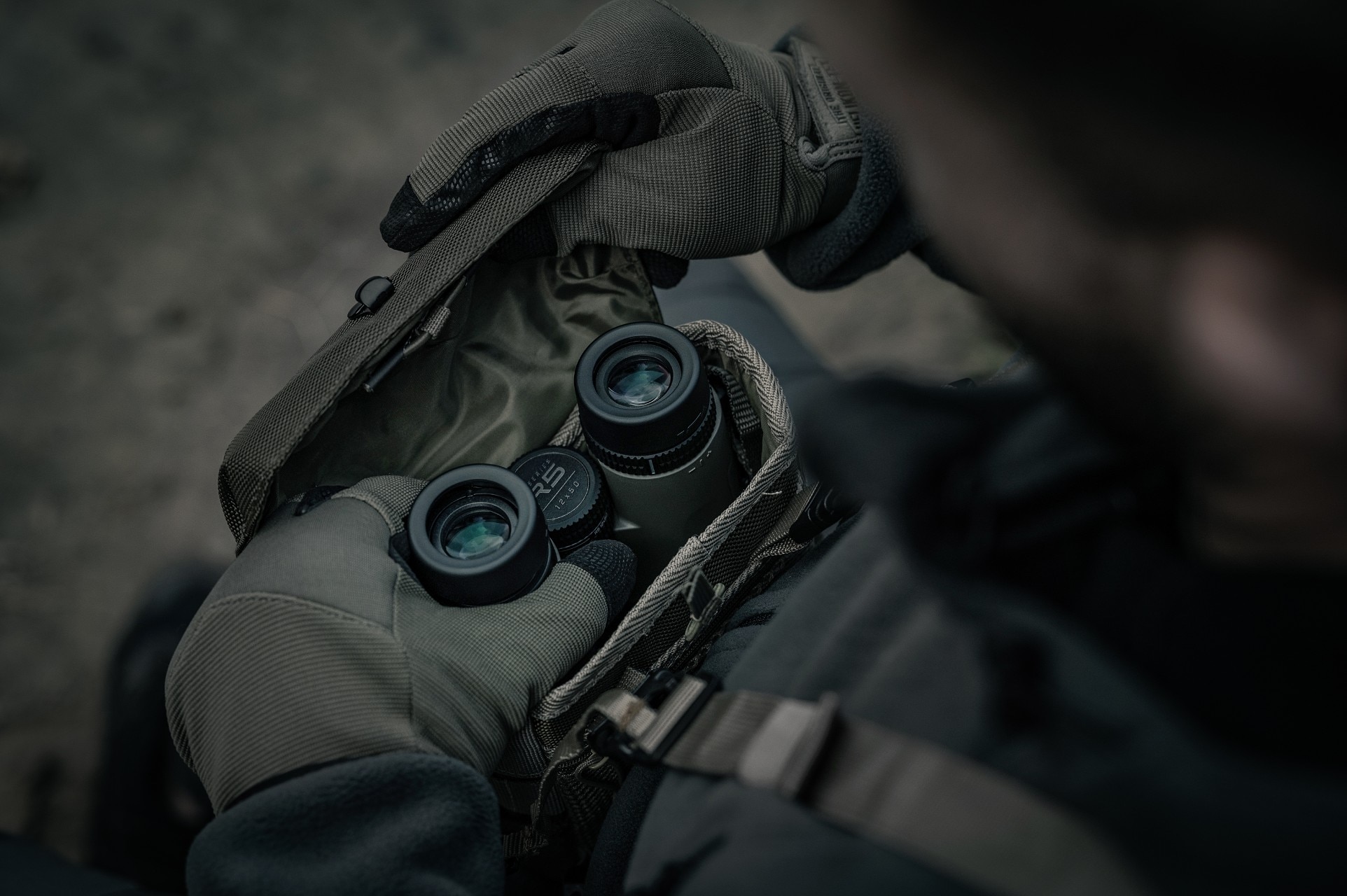 Lornetka Bushnell R5 12x50 - Ranger Green