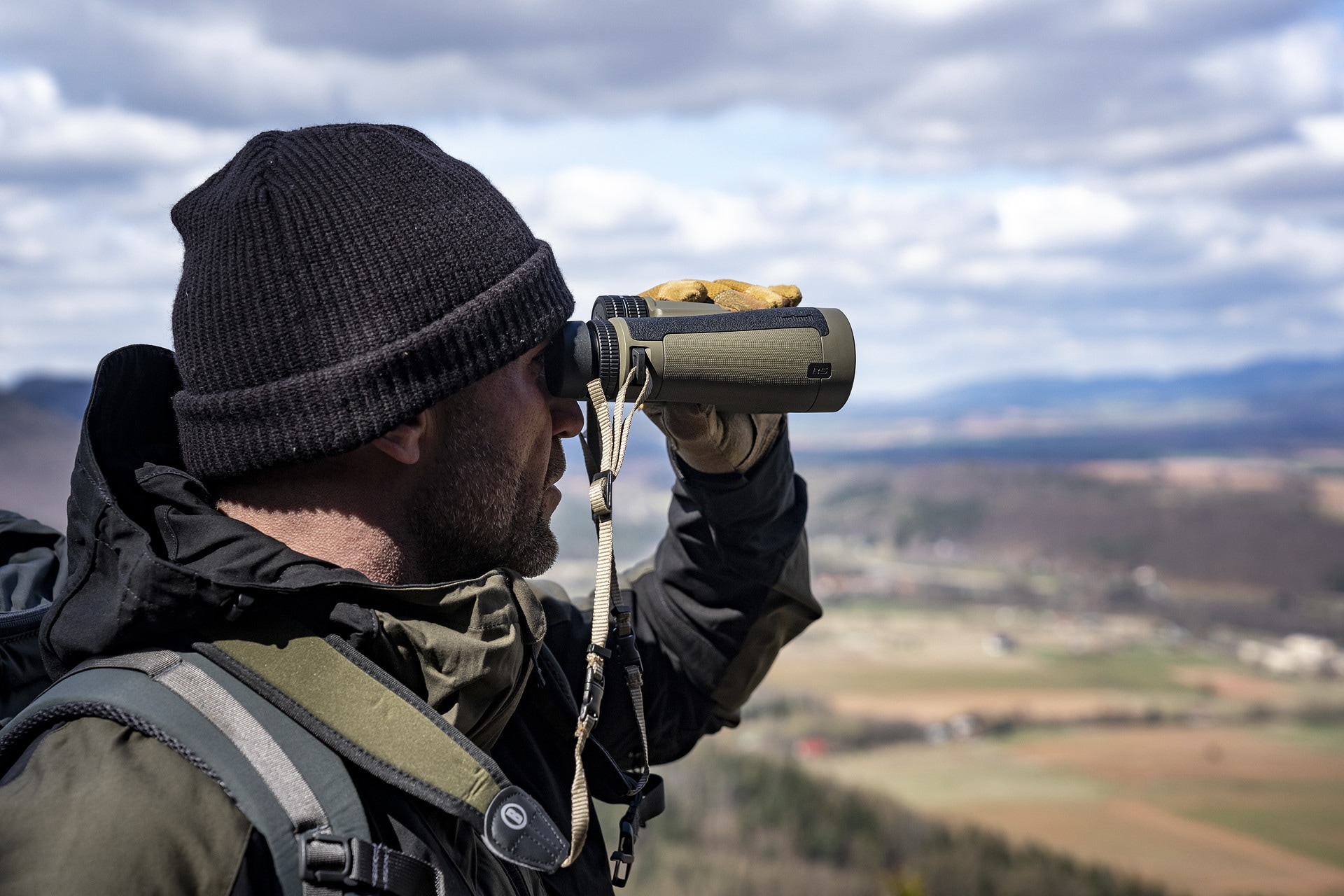 Lornetka Bushnell R5 12x50 - Ranger Green