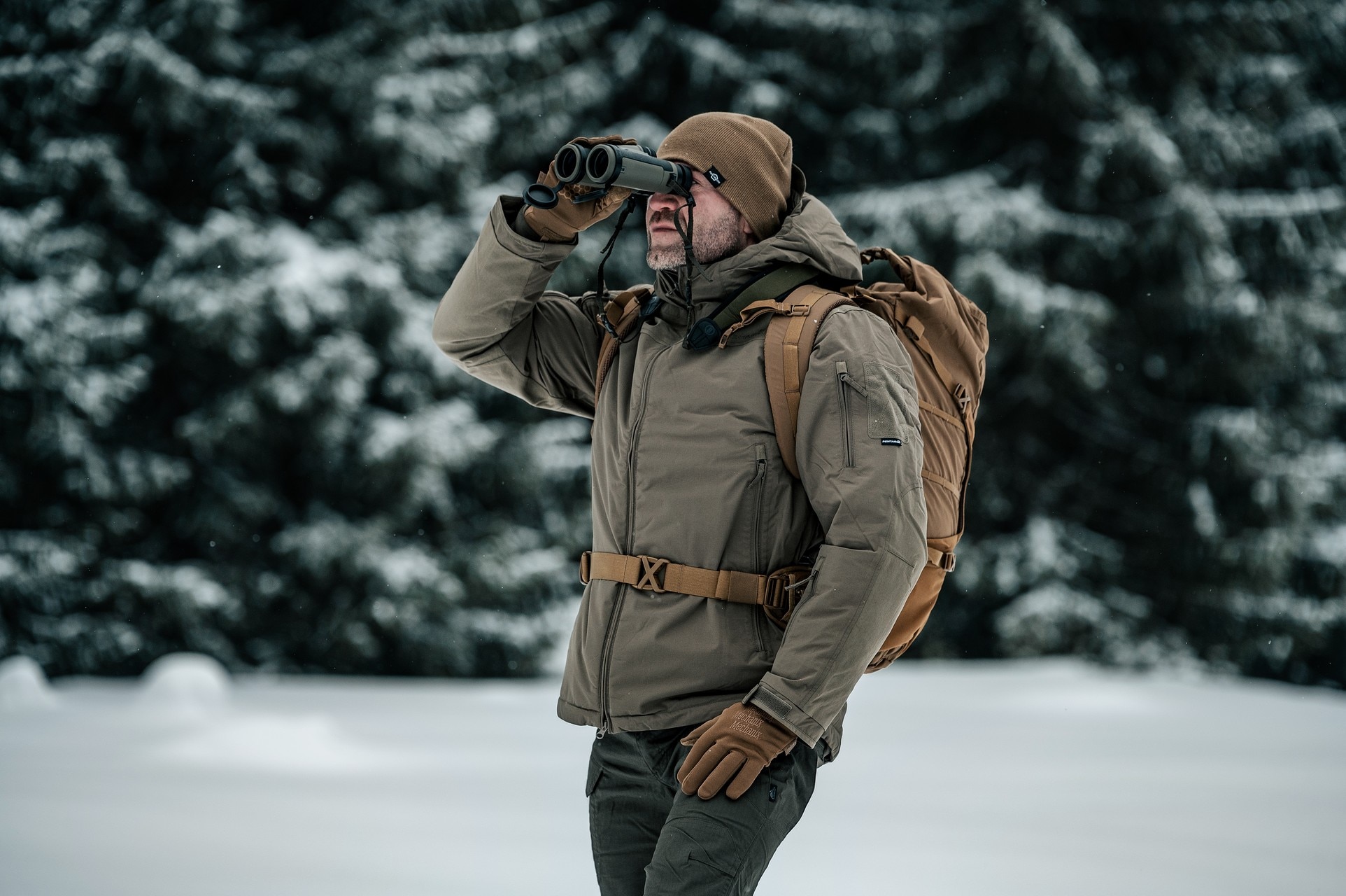 Lornetka Bushnell R5 10x42 - Ranger Green