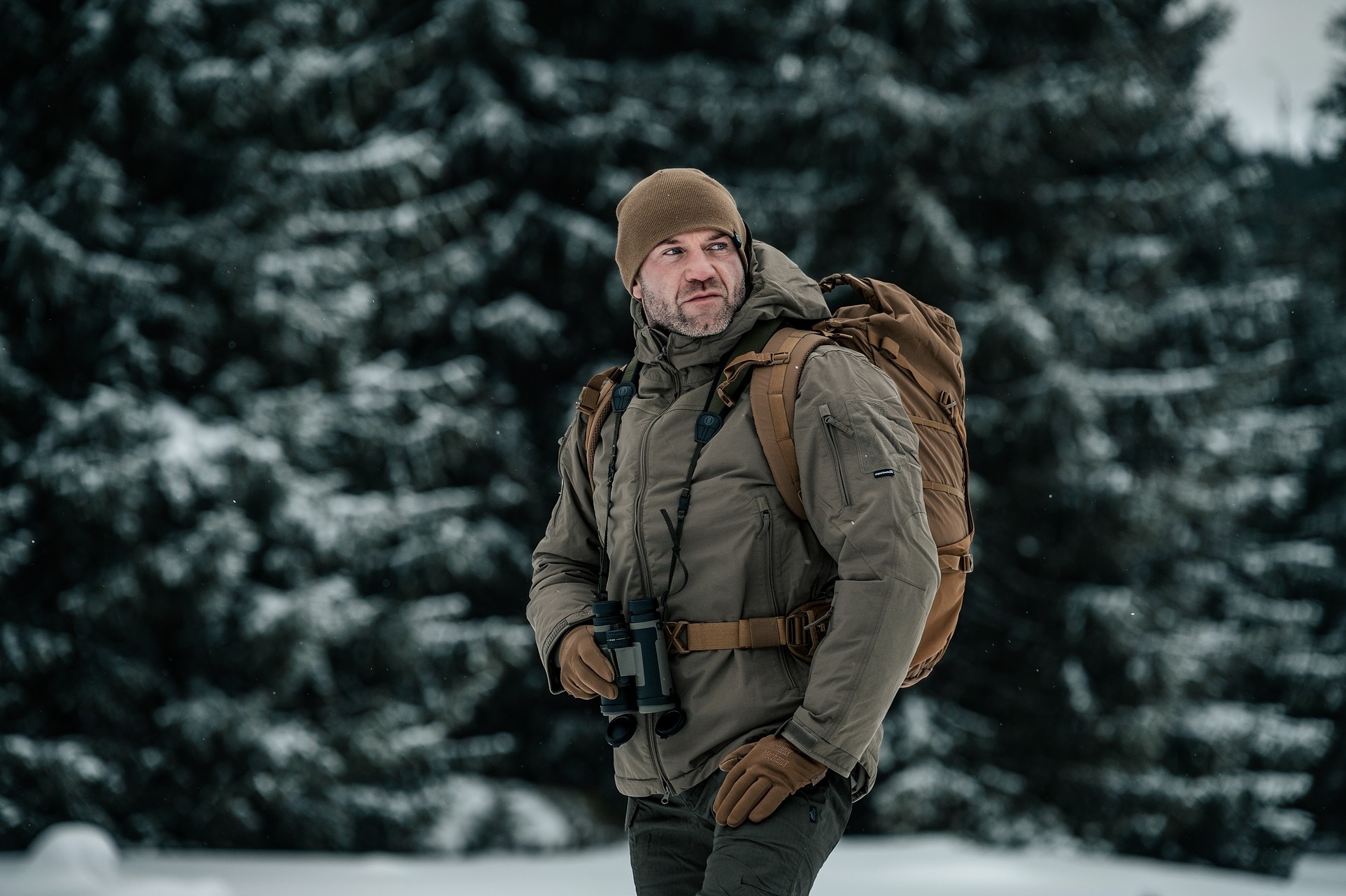 Lornetka Bushnell R5 10x42 - Ranger Green