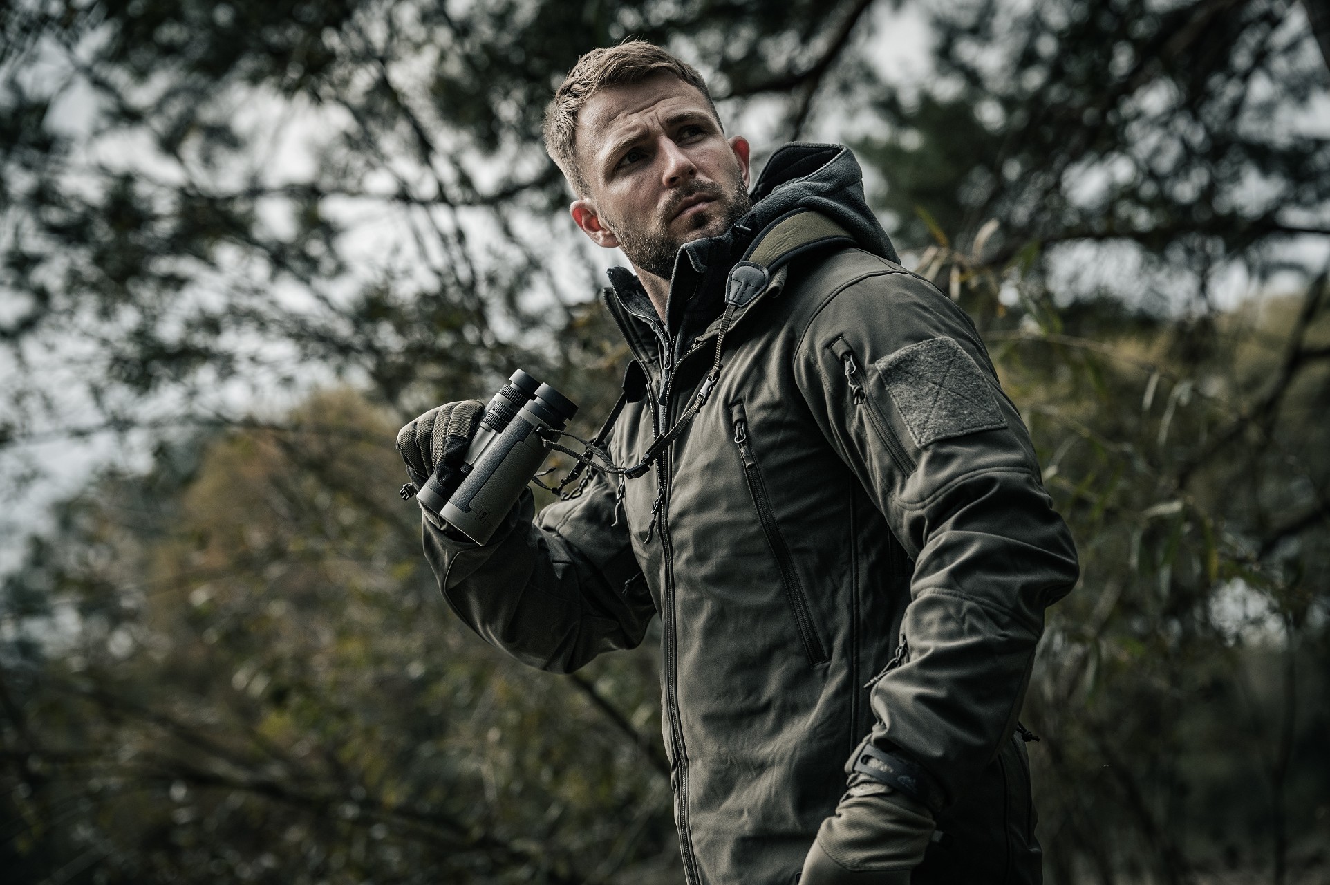 Lornetka Bushnell R5 10x42 - Ranger Green