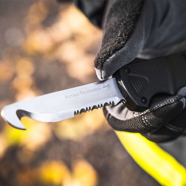 Nóż sprężynowy ratowniczy Boker Plus Kalashnikov Rescue OTF