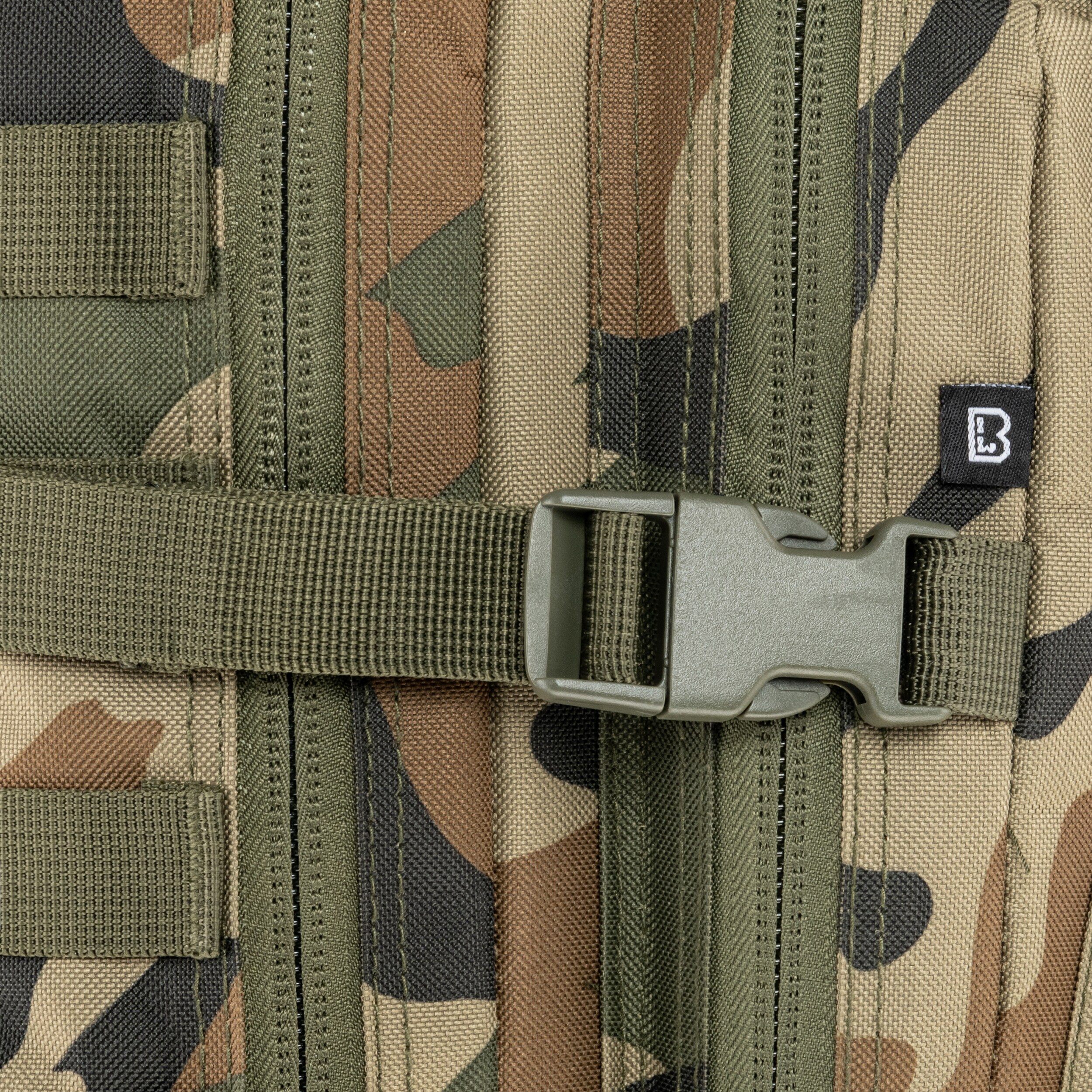 Plecak Brandit Assault Pack Medium 25 l - Woodland