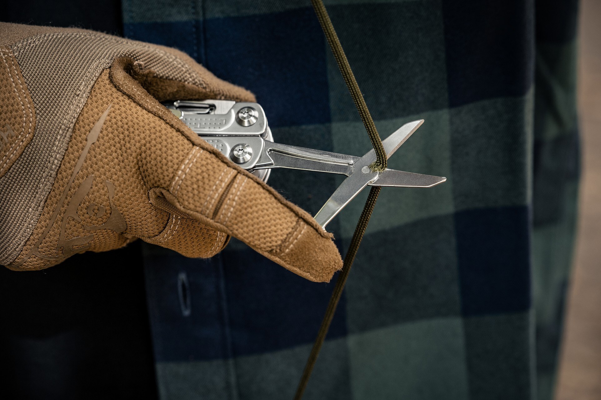 Linka Paracord Badger Outdoor 15 m - Olive