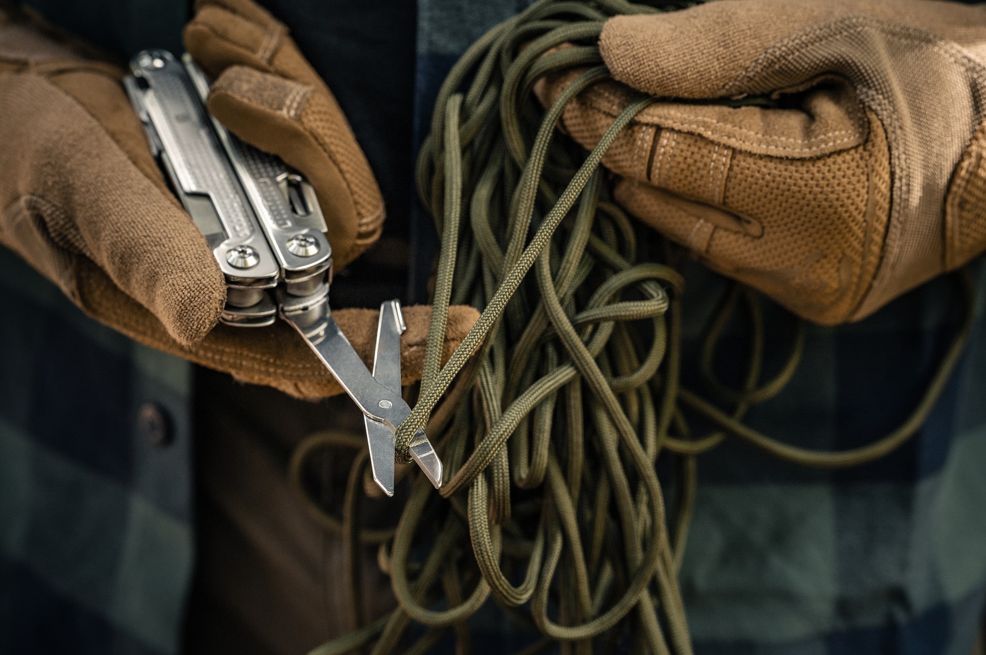 Linka Paracord Badger Outdoor 15 m - Olive