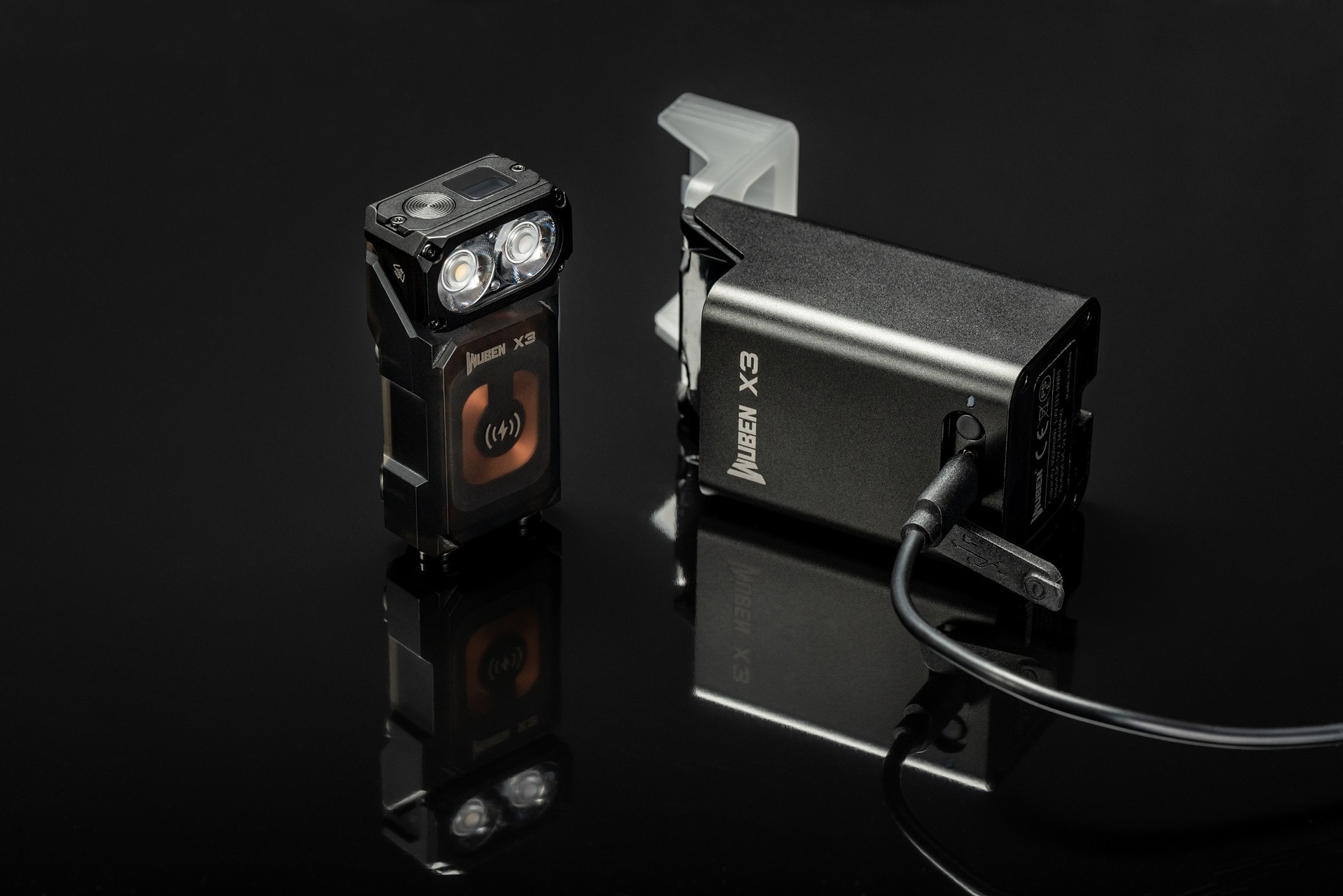 Ліхтарик Wuben X3 Pro Black + Aluminium Charging Box - 700 люменів