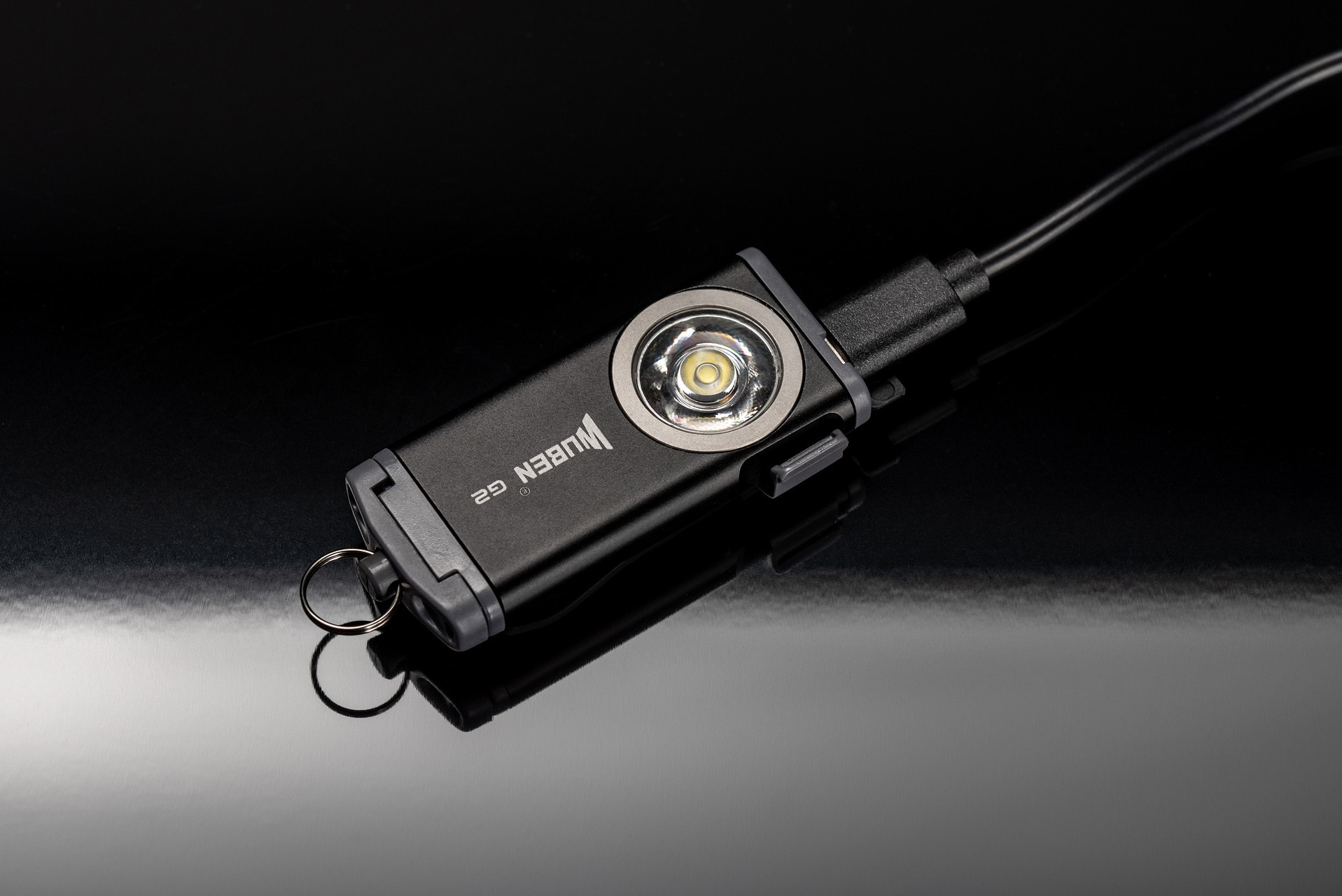 Latarka brelok Wuben G2 Black - 500 lumenów