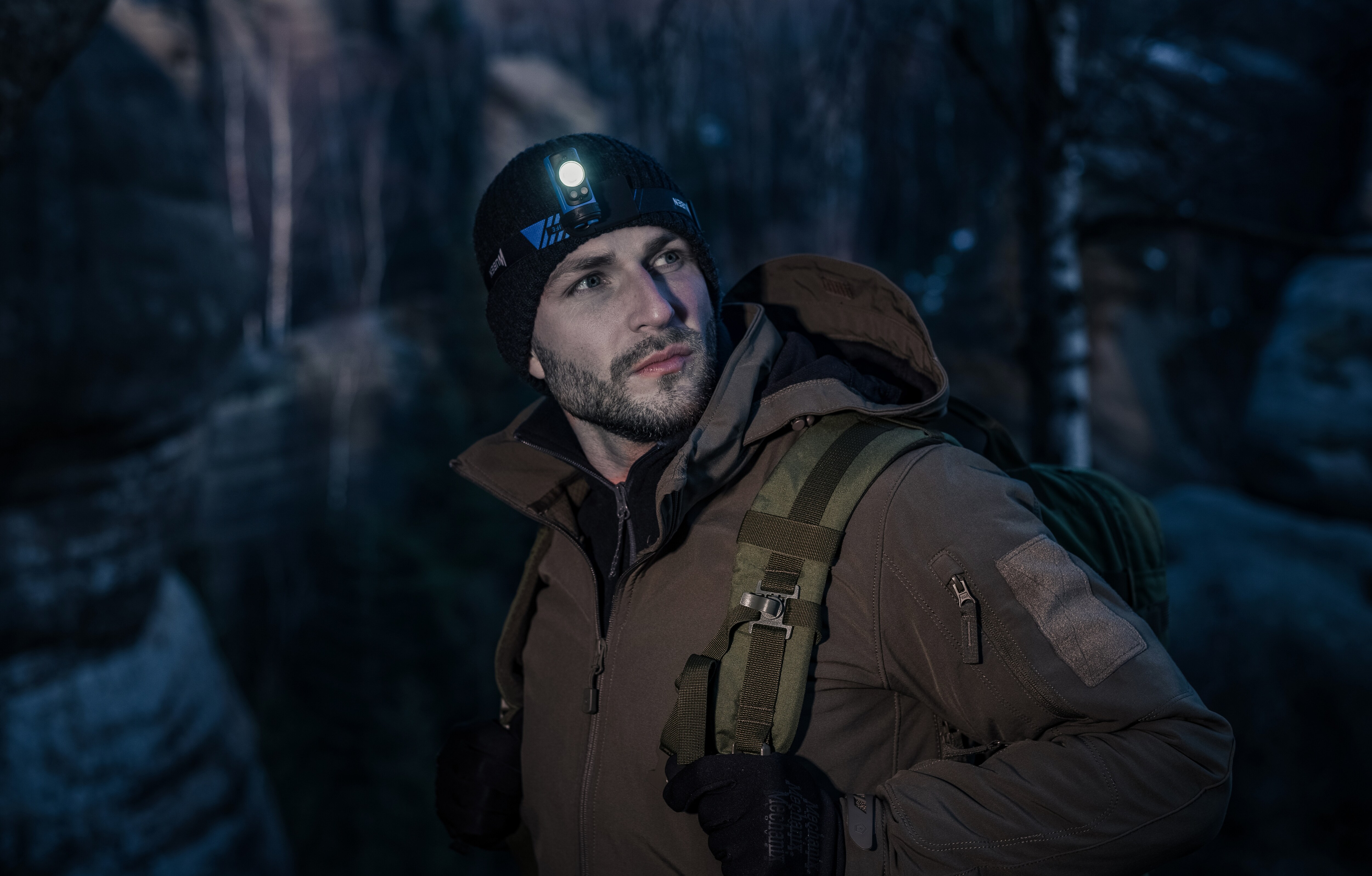 Latarka czołowa Wuben H3 Blue - 120 lumenów