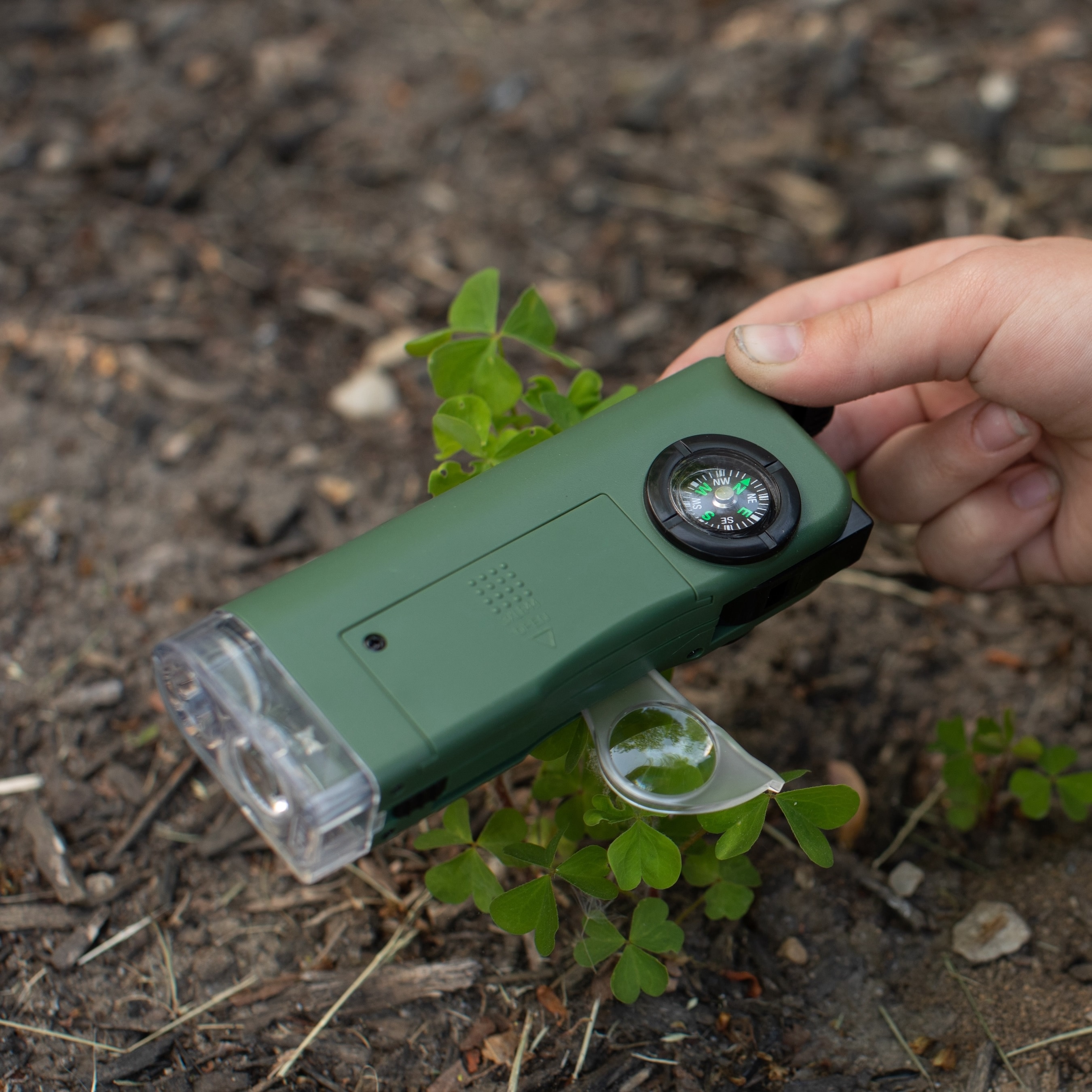 Mikroskop kieszonkowy Carson X-Scope 30x + teleskop 8x + lupa 9x