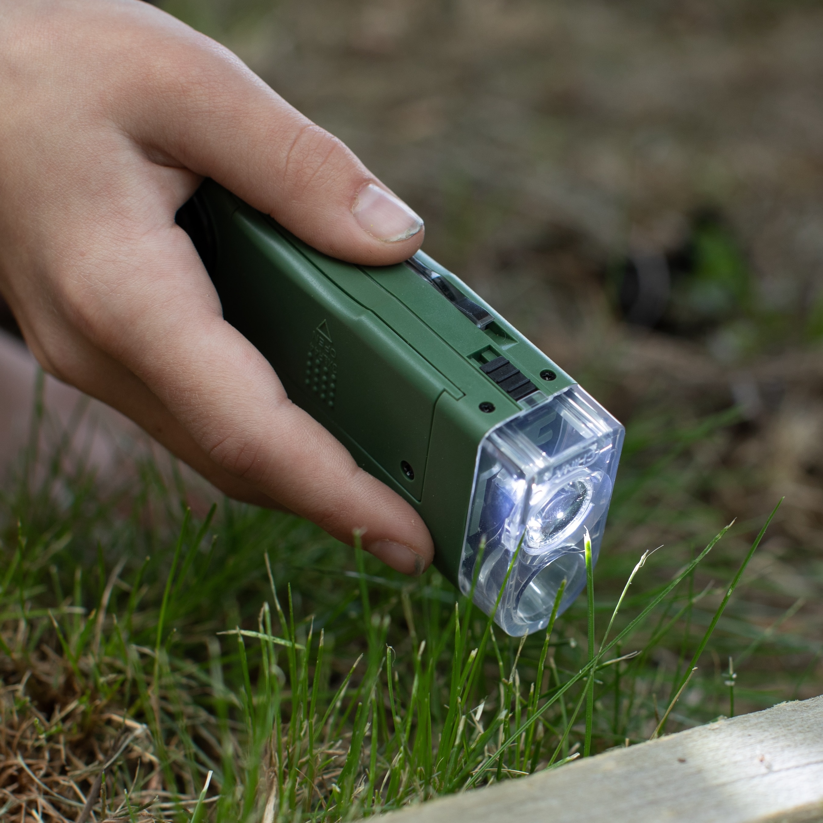 Mikroskop kieszonkowy Carson X-Scope 30x + teleskop 8x + lupa 9x