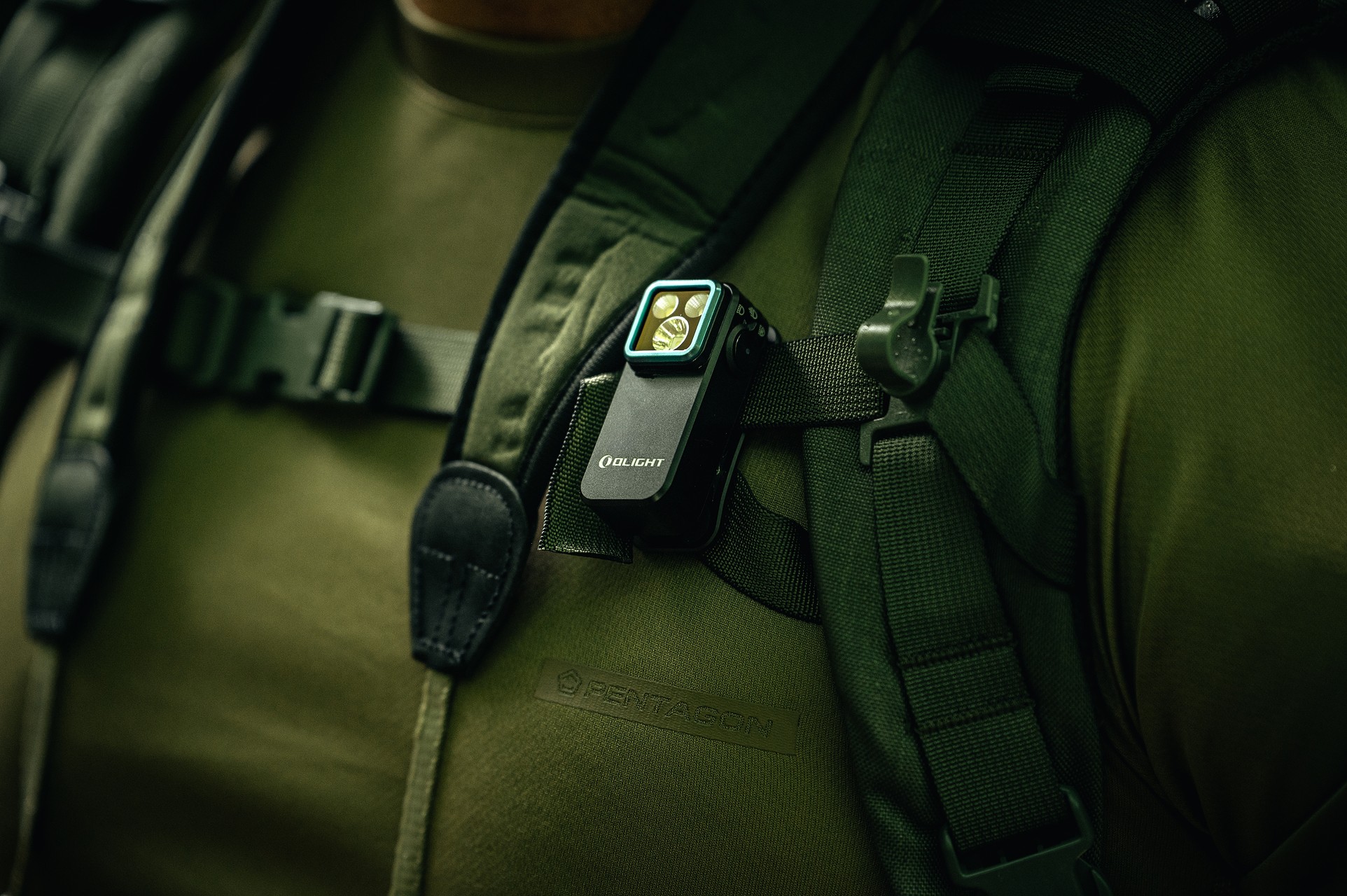 Olight Oclip Pro Rechargeable Flashlight - 500 lumens