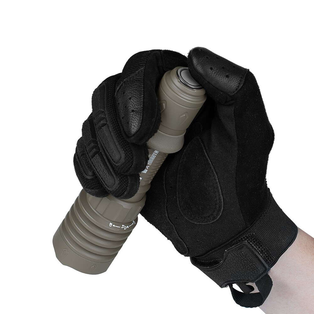 Latarka taktyczna Olight Warrior X 4 Flat Dark Earth - 2600 lumenów