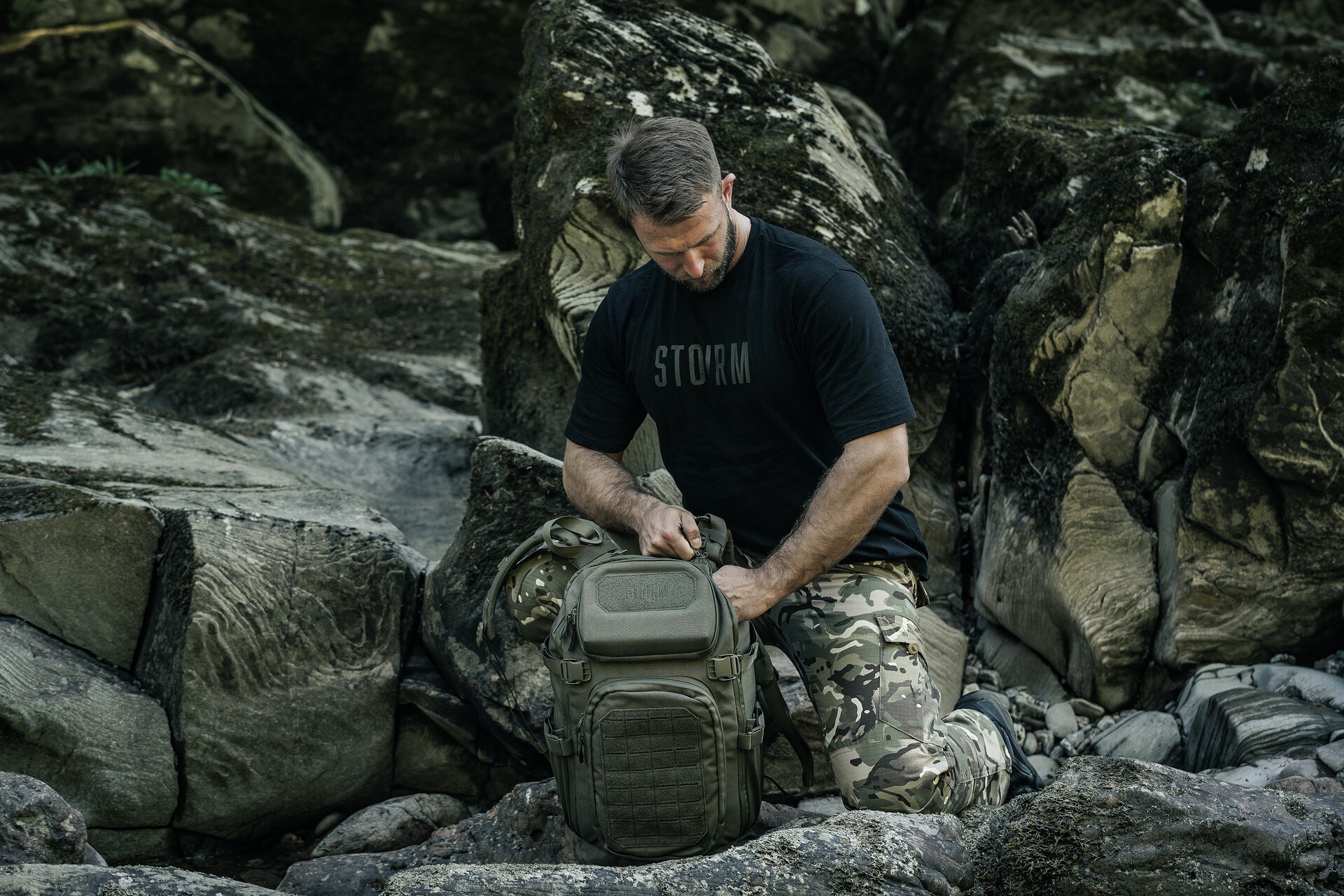 Koszulka T-Shirt Stoirm - Black