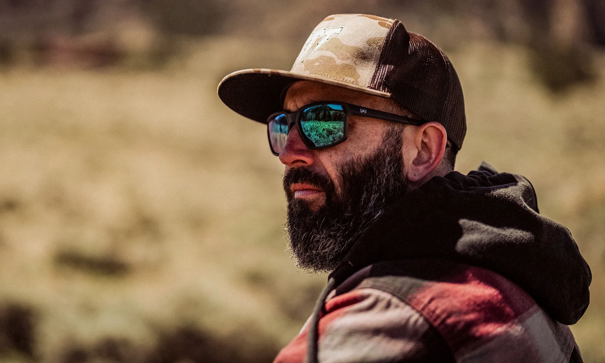 Okulary taktyczne Wiley X Sierra - Captivate Polarized Blue Mirror/Matte Black