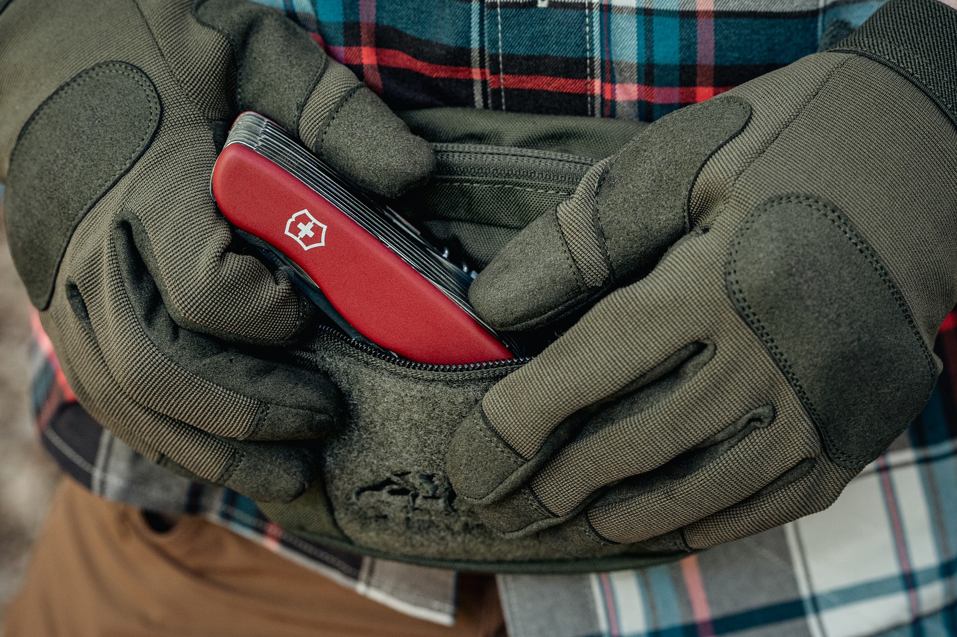 Victorinox Work Champ XL Pocket Knife - Red