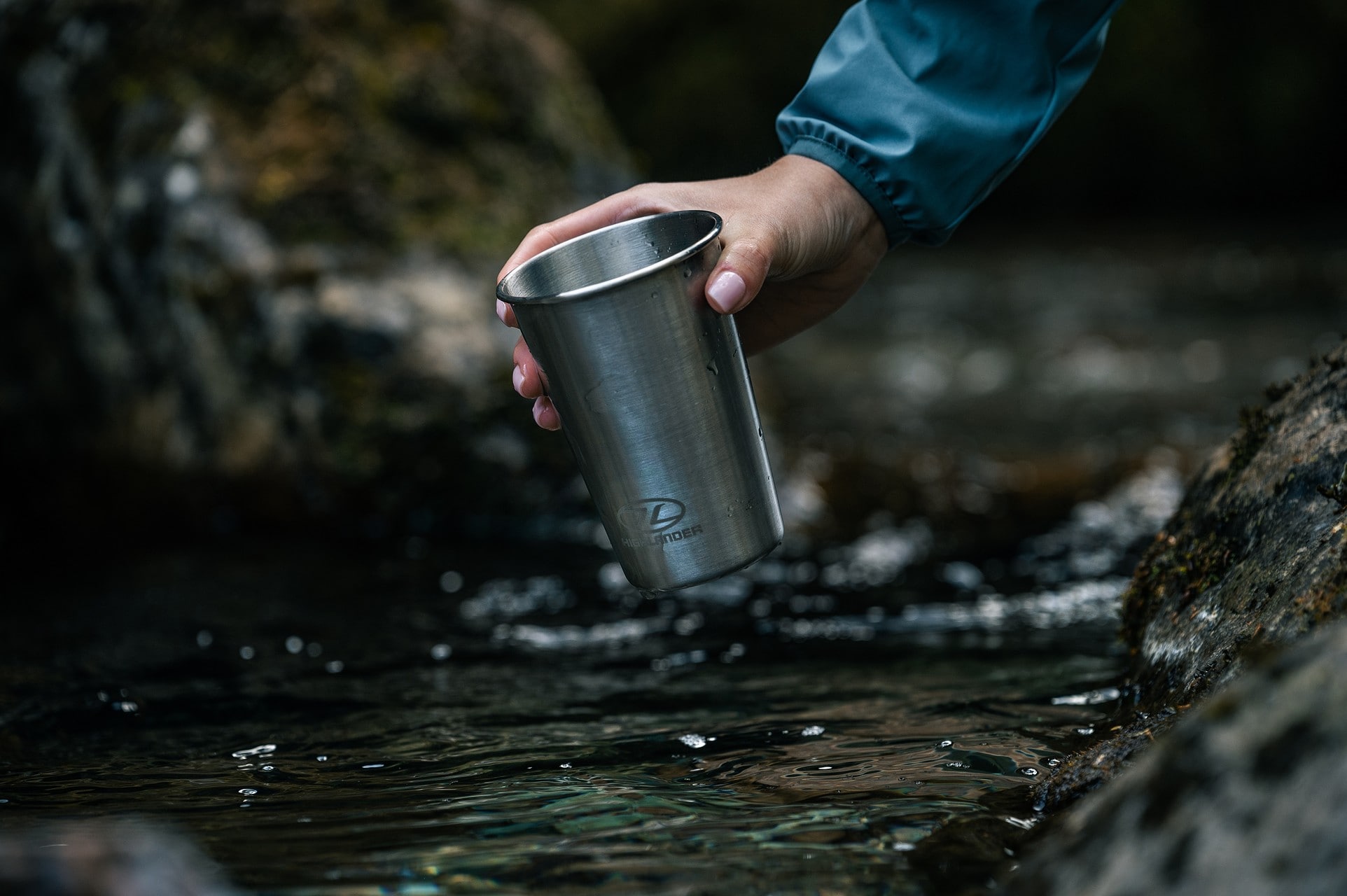 Kubek stalowy Highlander Outdoor Camp Cup 500 ml 4 szt. - Silver