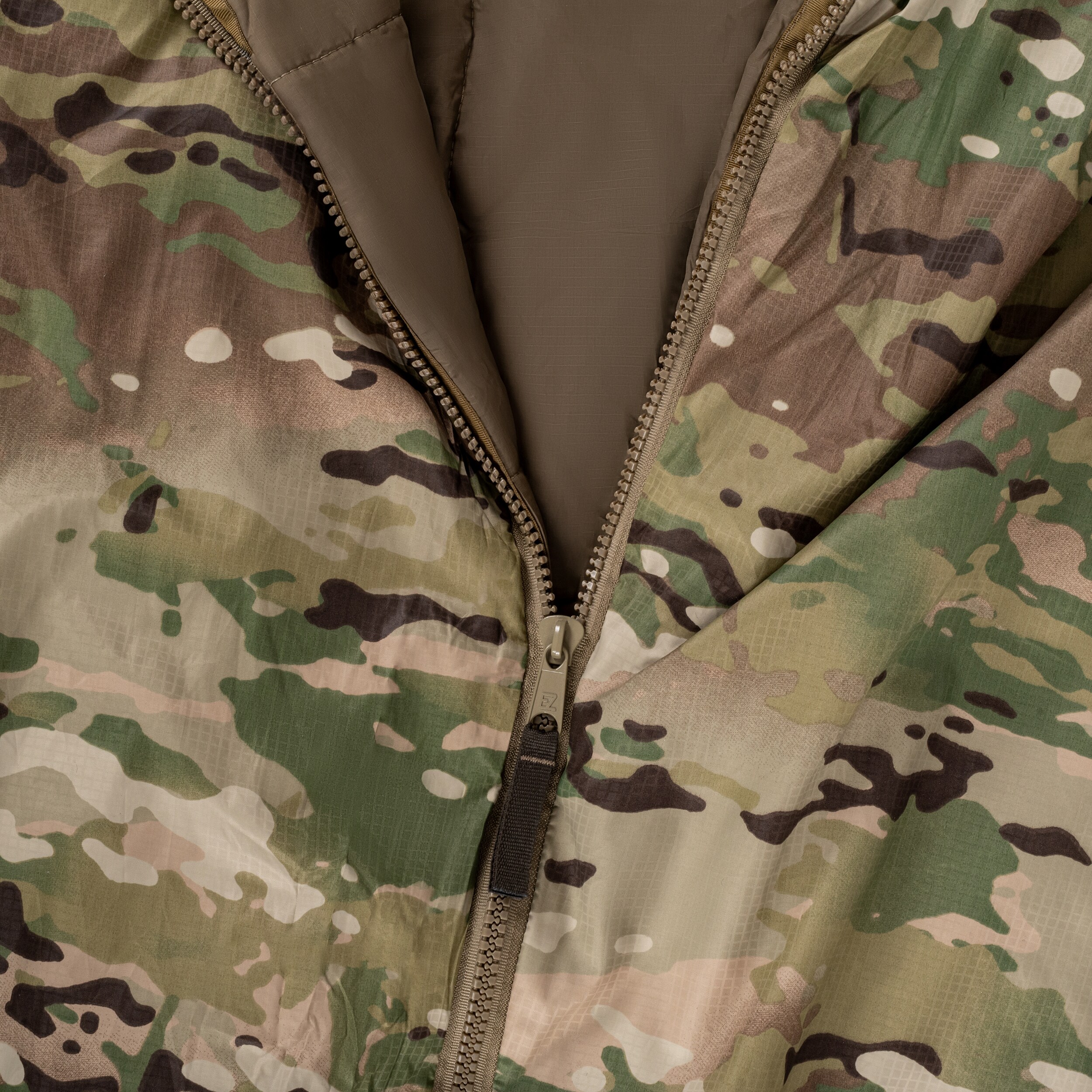 Śpiwór Carinthia Tropen Large MultiCam - Lewy