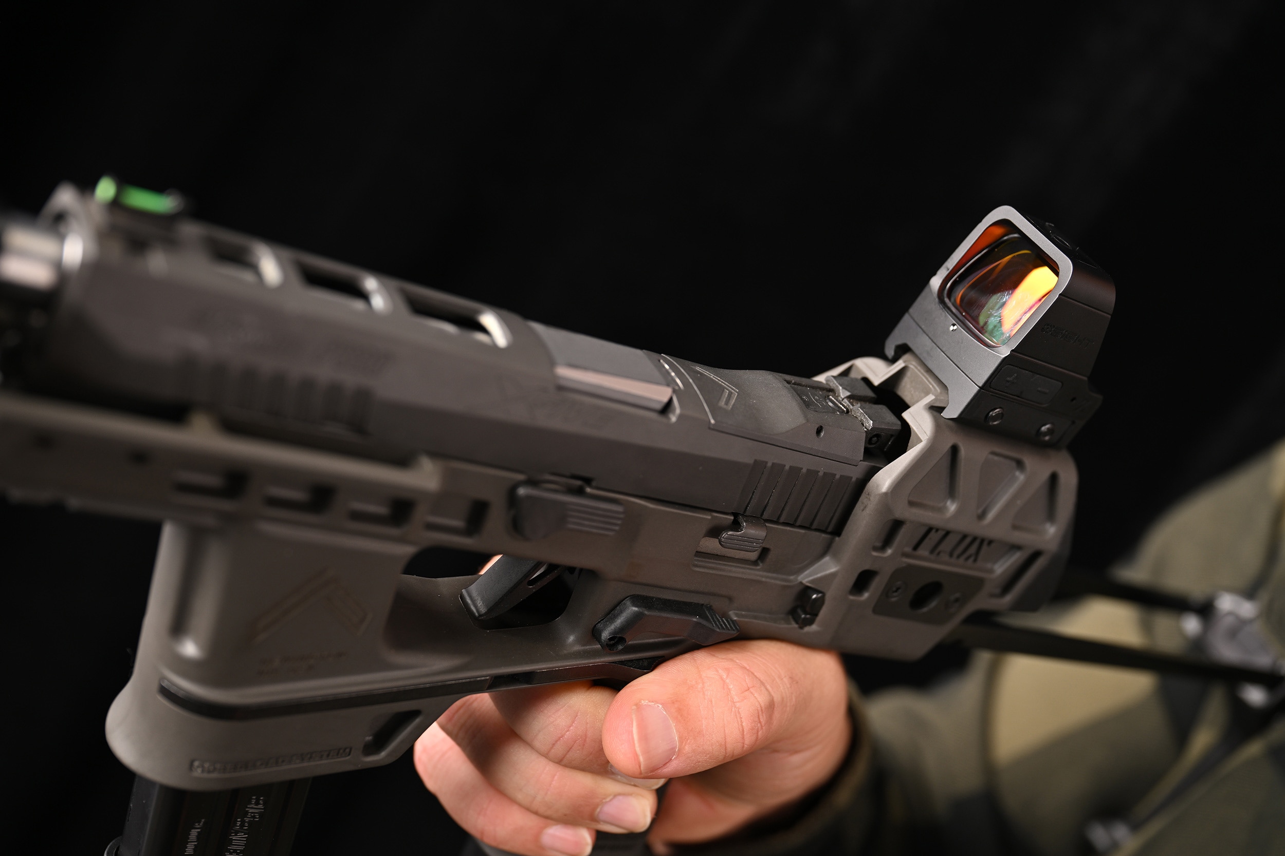 Коліматор Olight Osight X 3 MOA Red Dot  & 32 MOA Circle